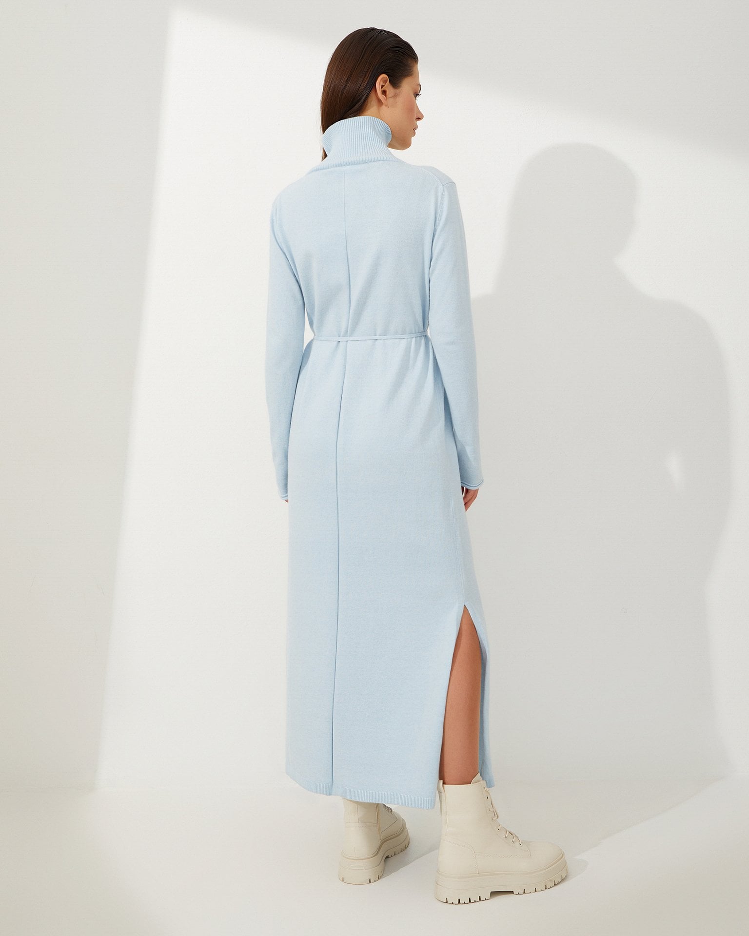 Dress with a stand-up collar