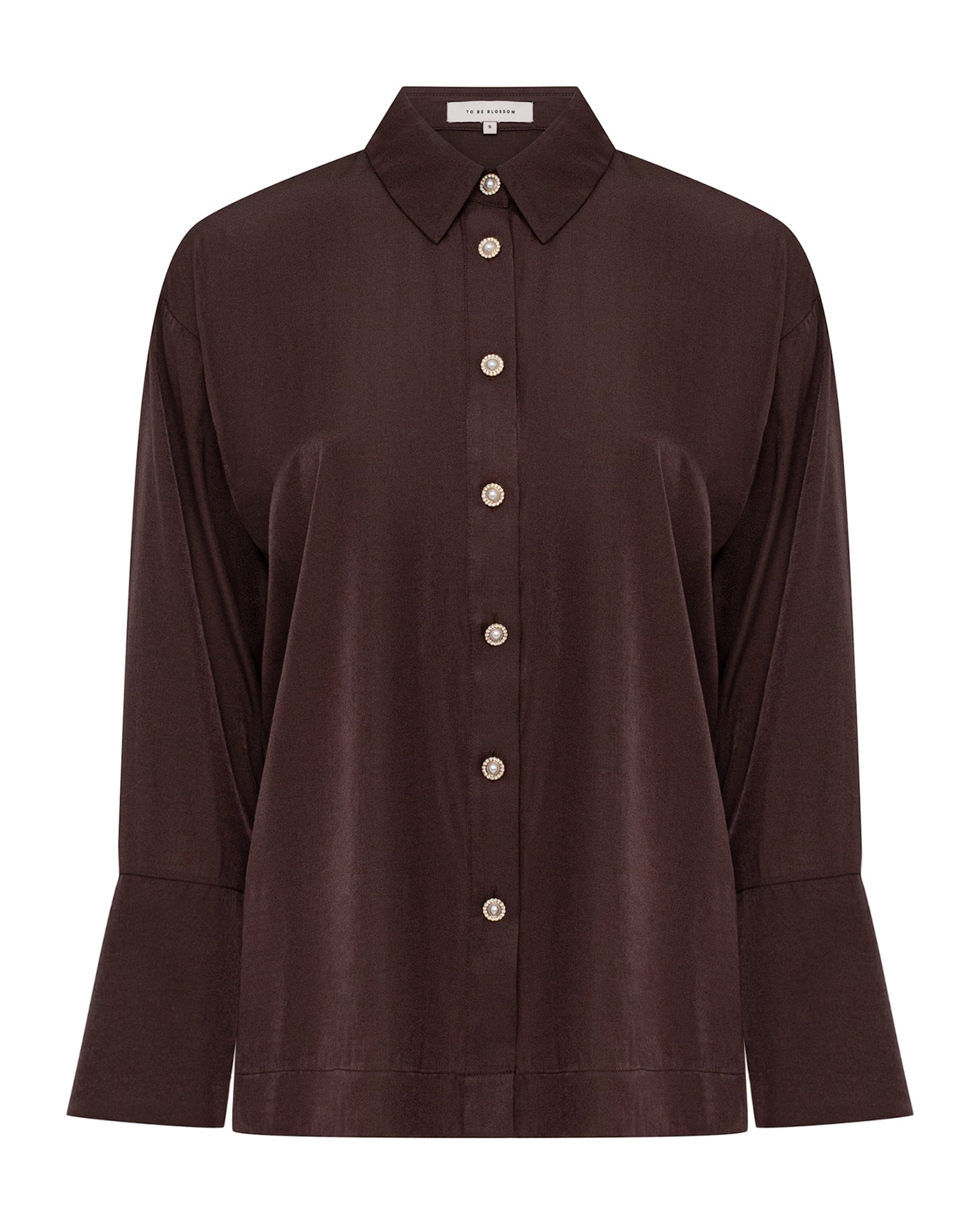 Blouse made of flowing fabric