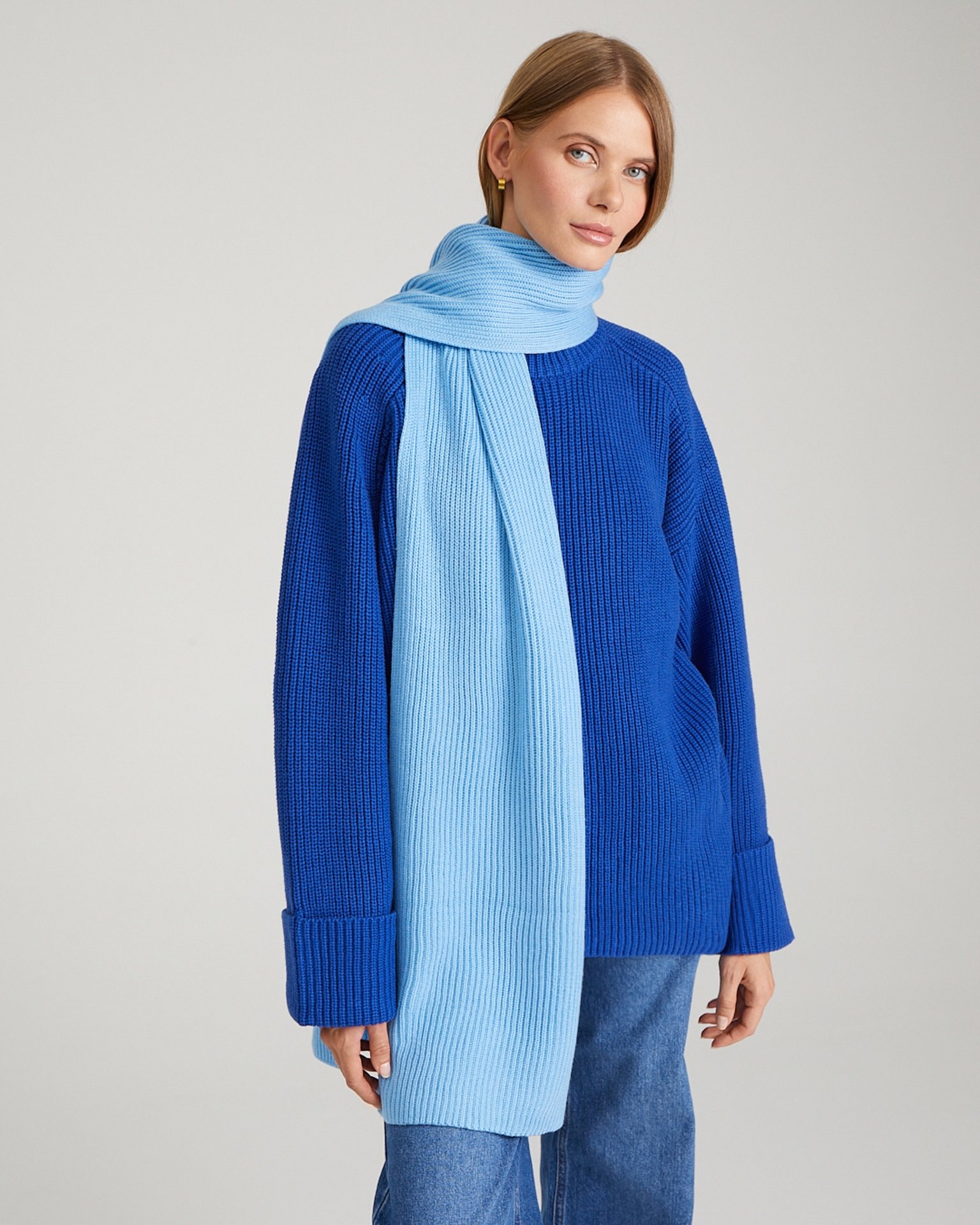 Blue scarf, Blue — photo 7