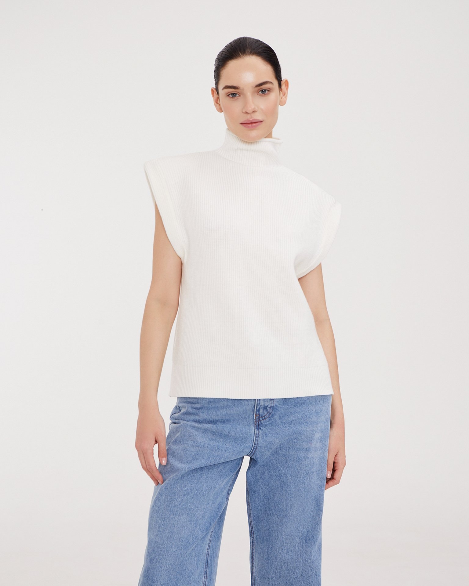 Viscose sleeveless vest, Milk — photo 3