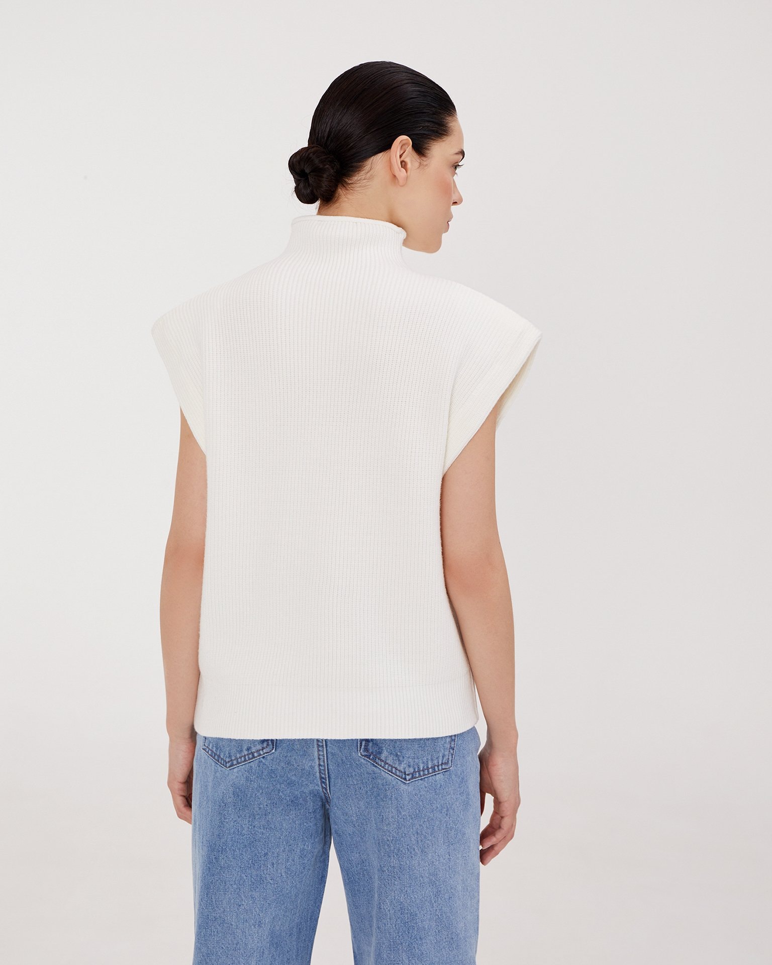 Viscose sleeveless vest, Milk — photo 5