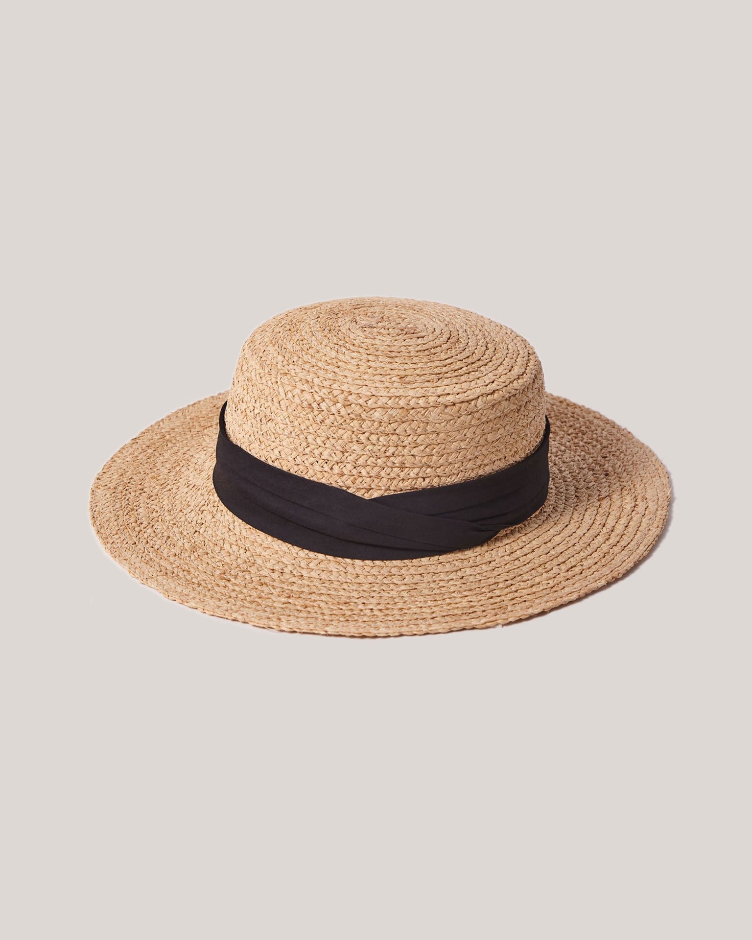 Woven hat with a ribbon, Black