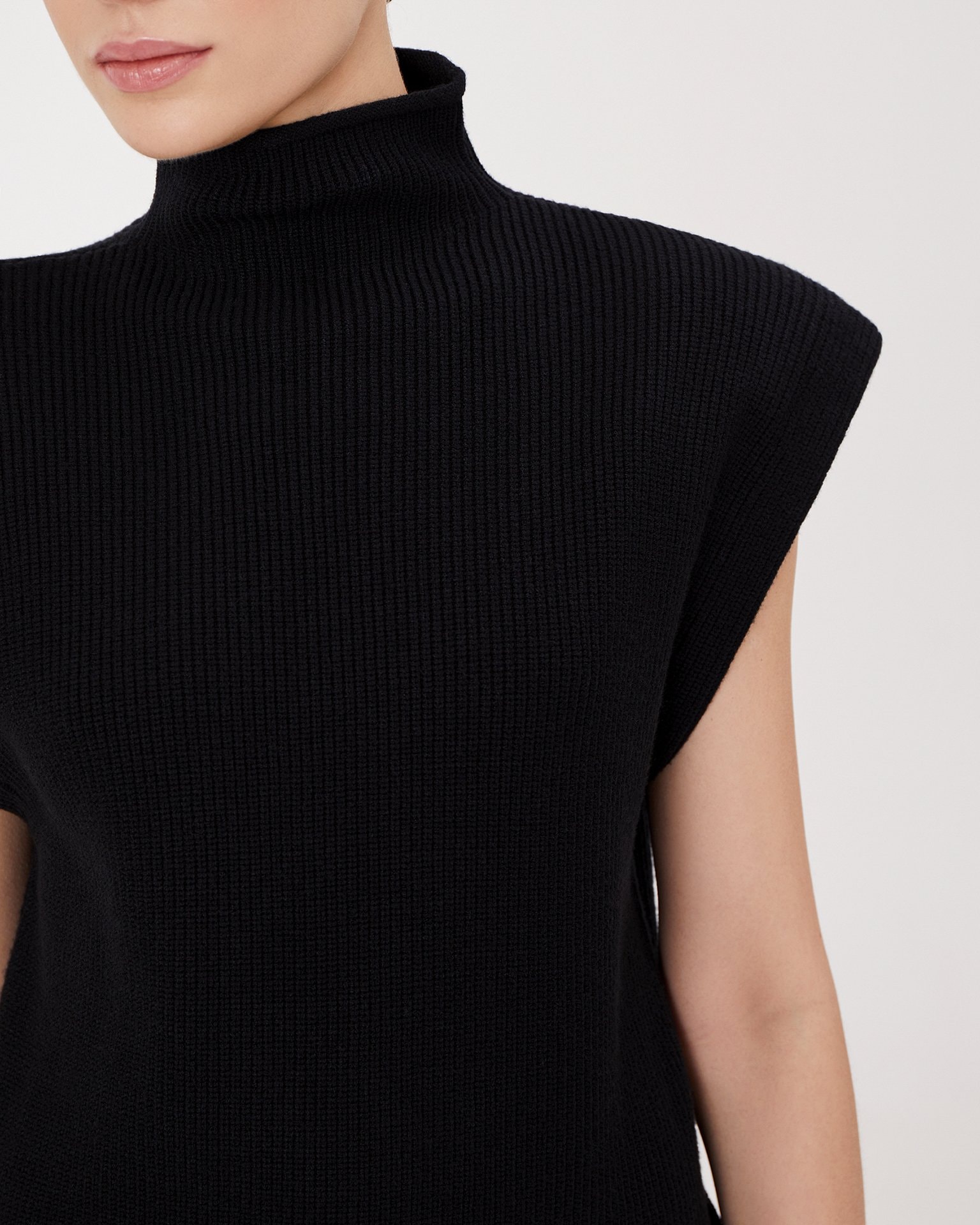Cropped waistcoat, Black — photo 6