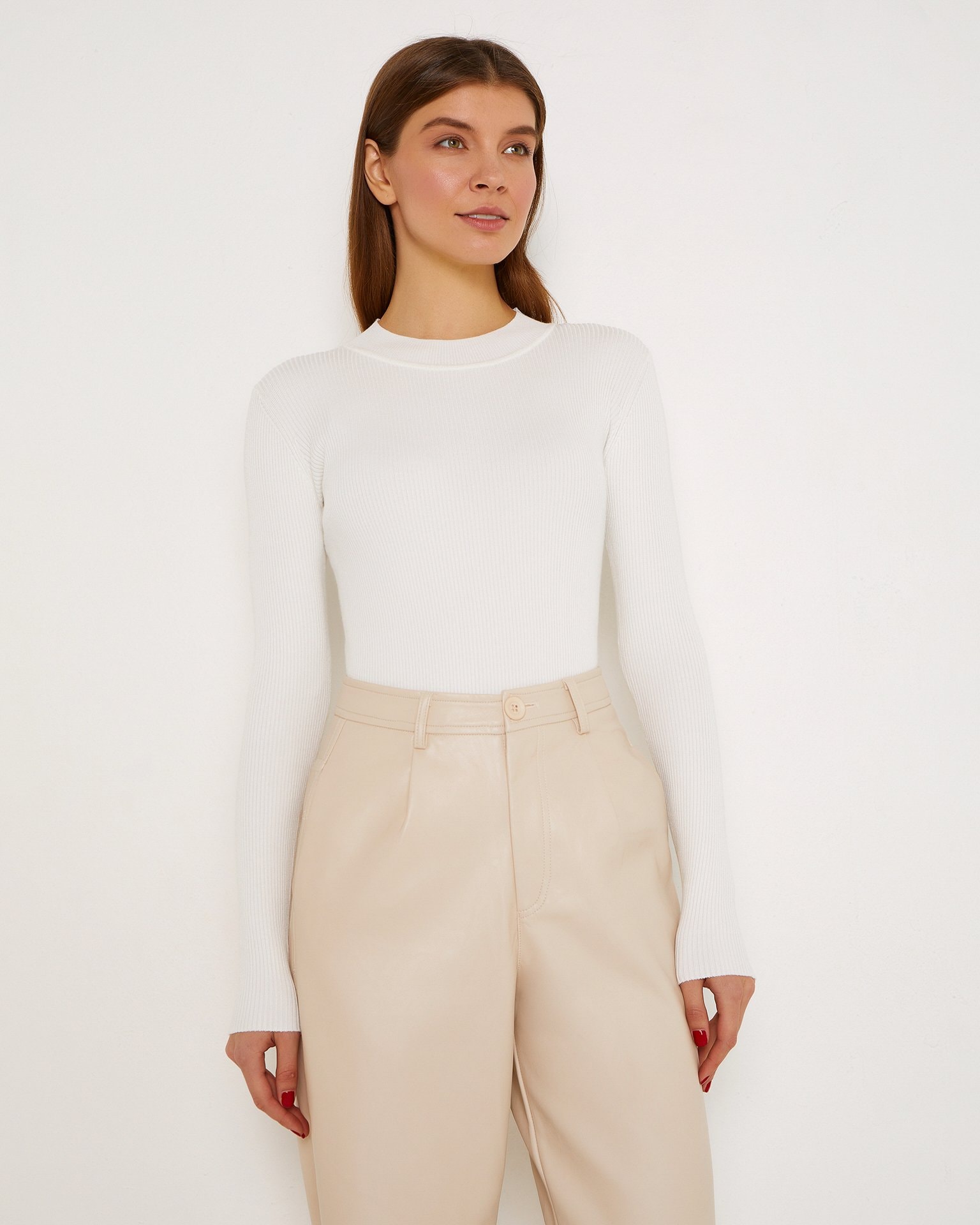 White turtleneck, Milk — photo 4