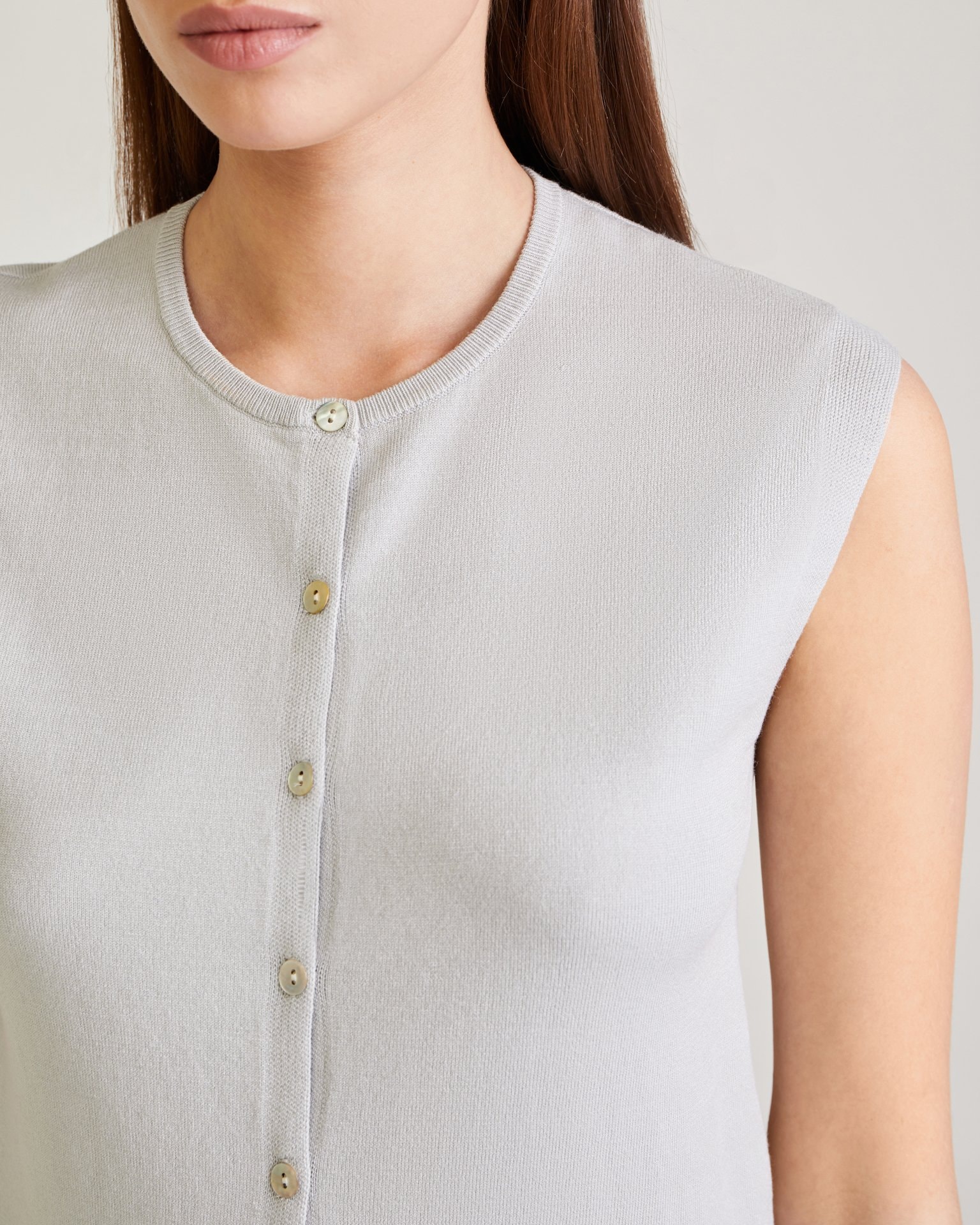Grey Top, Grey — photo 7