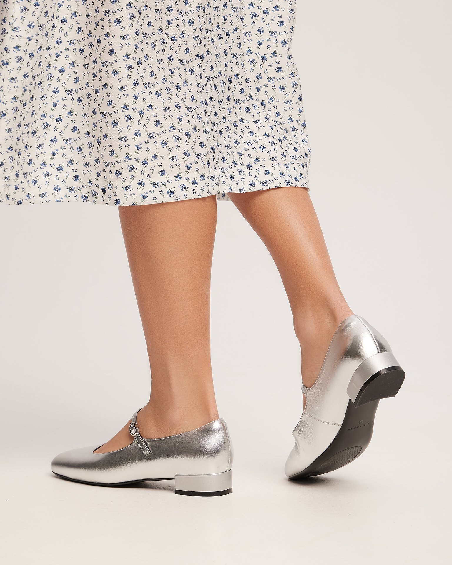 Silver Mary Jane shoes, Silver — photo 10