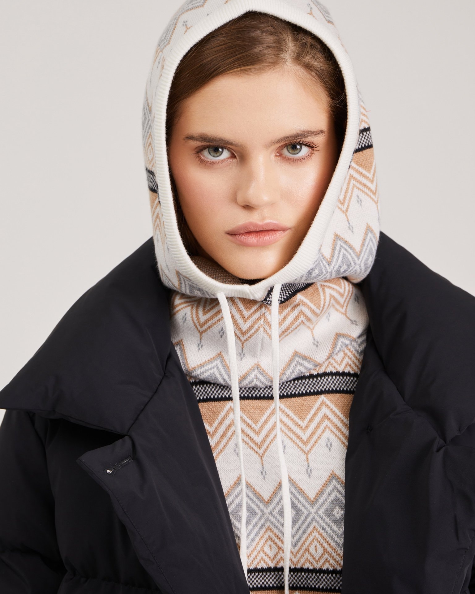 Hood Scarf with Print, Brown — photo 5
