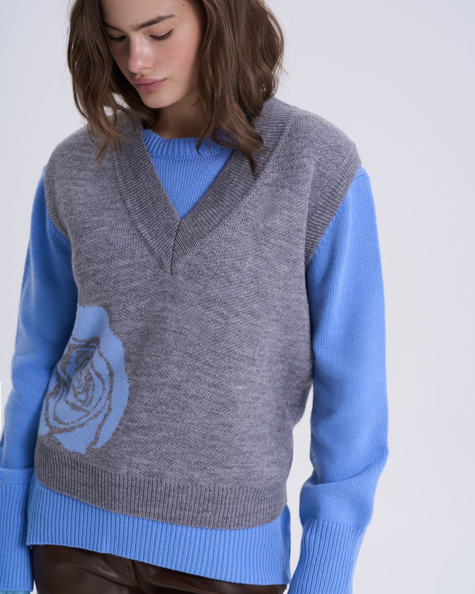 V-neck Waistcoat, Light Grey — photo 8