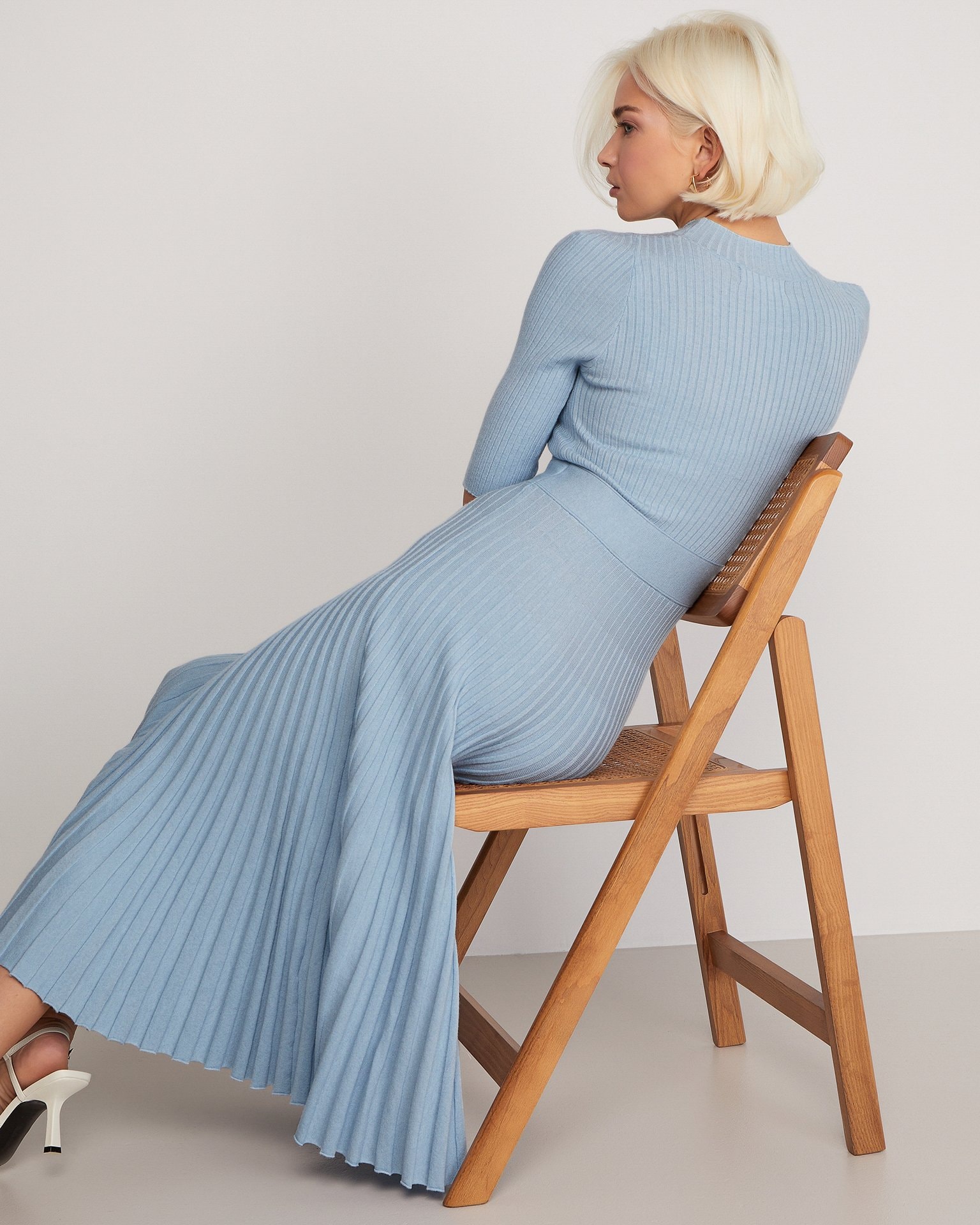 Dress with a pleated skirt, Blue