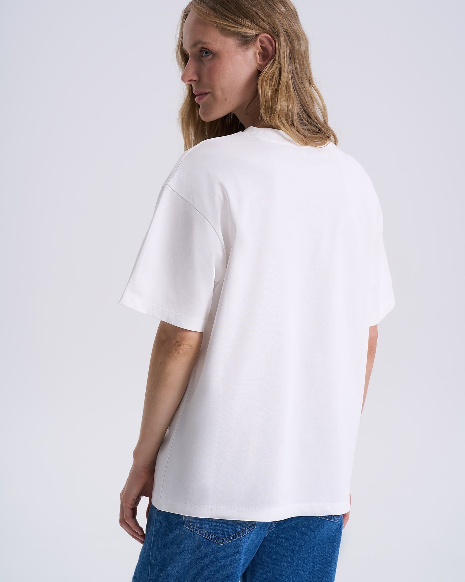 T-shirt with La fleur de ma vie embroidery, White — photo 5