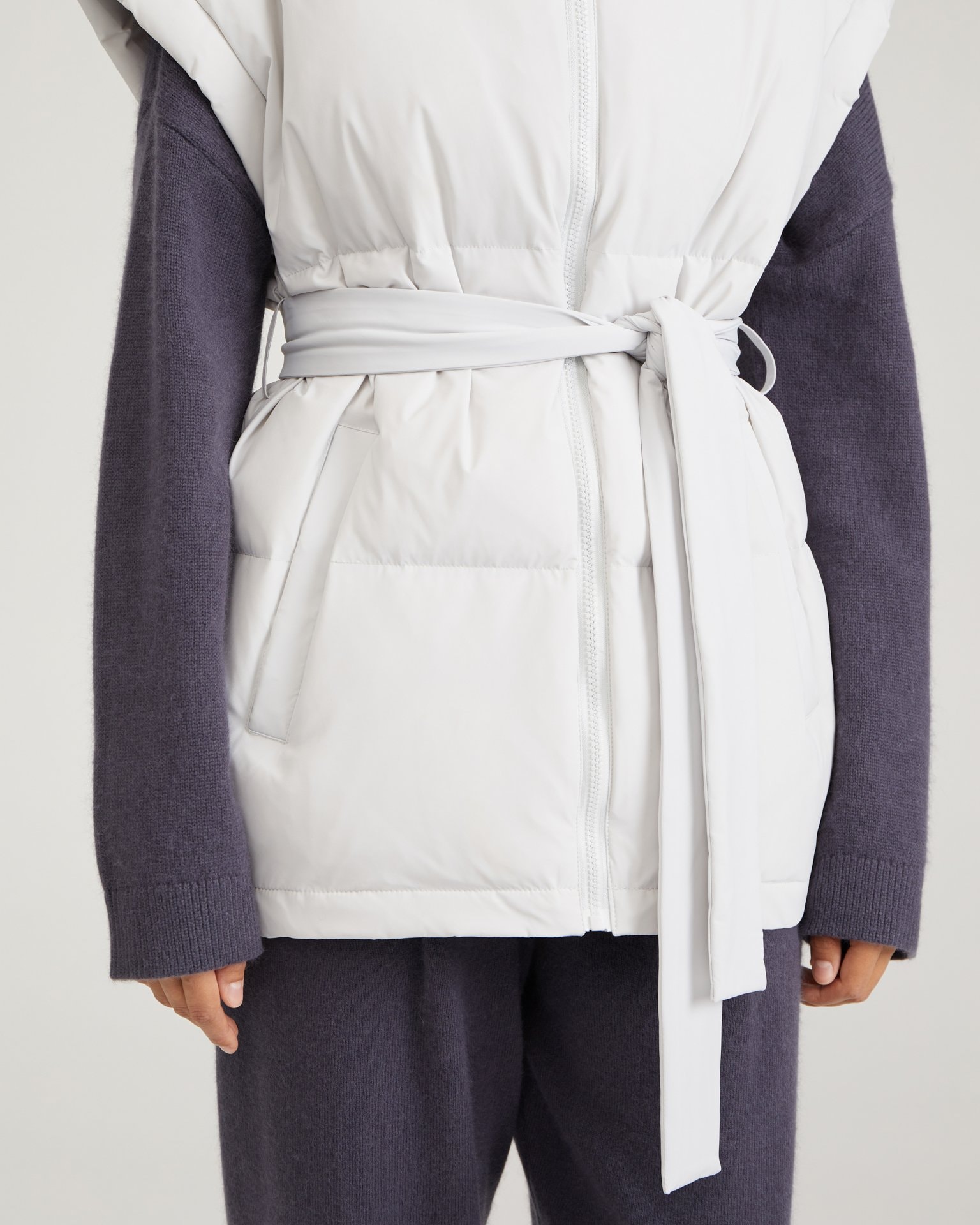 Insulated vest in grey, Grey — photo 6