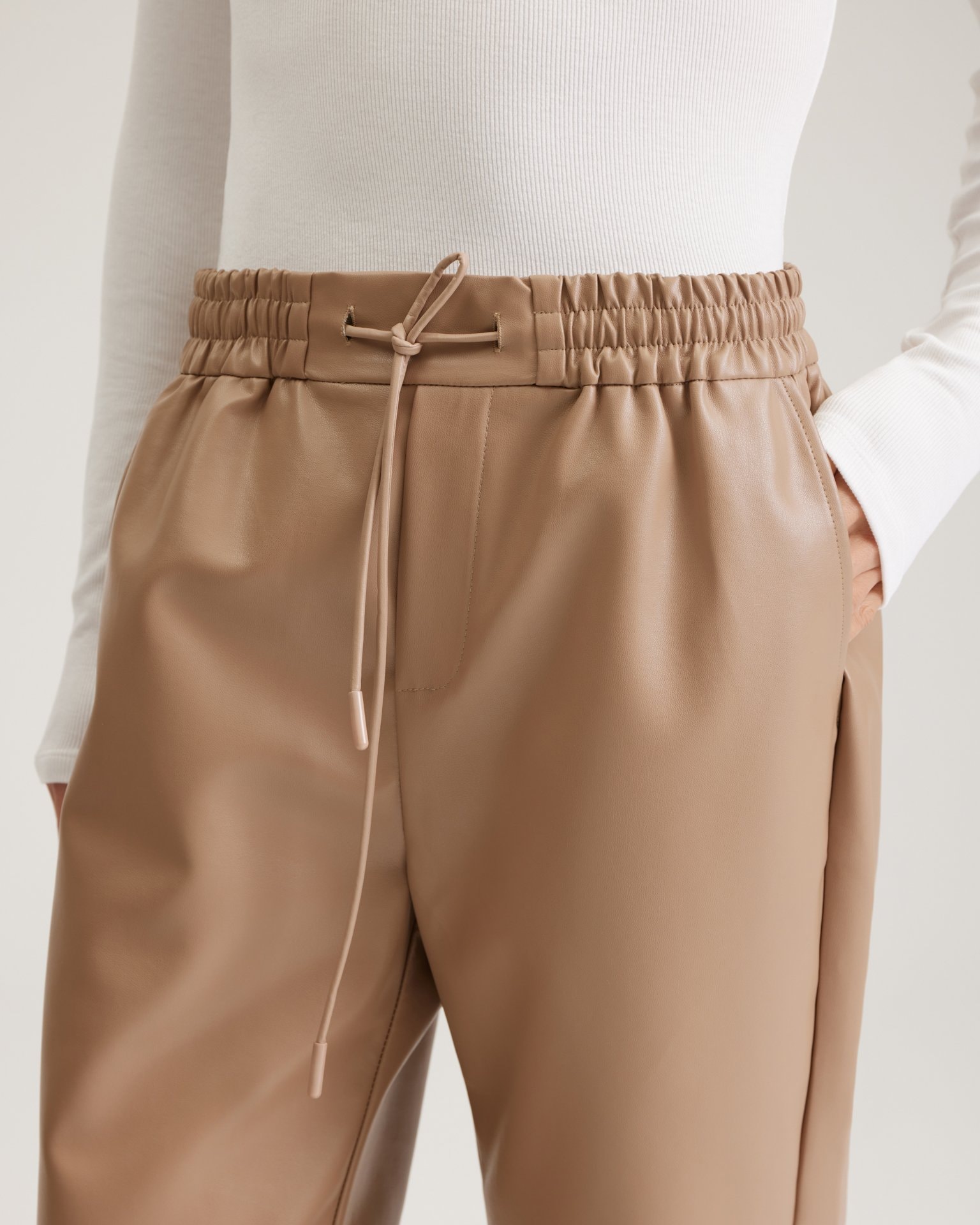 Coffee-coloured faux leather trousers, Beige — photo 8
