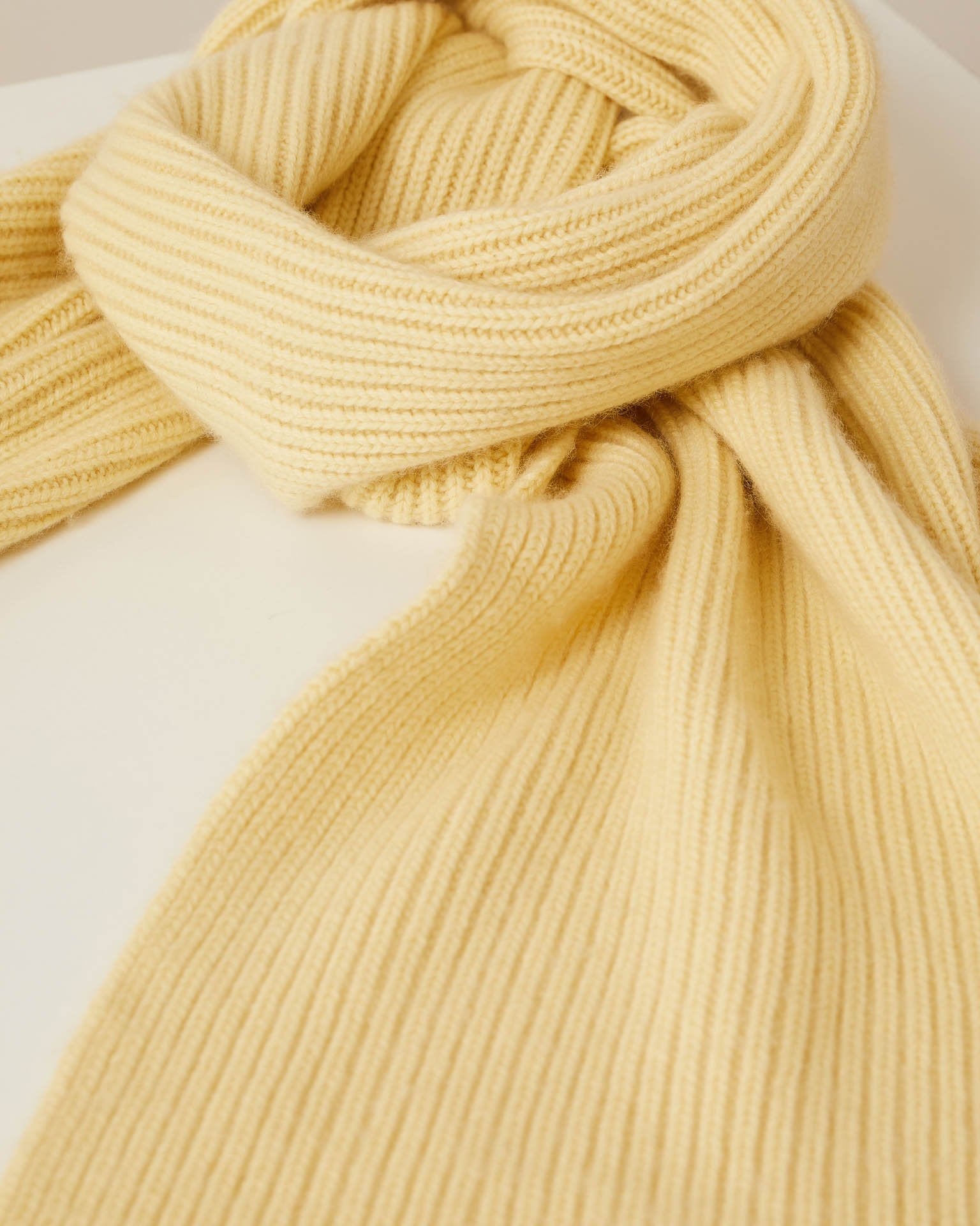 Scarf in Butter, Yellow — photo 5