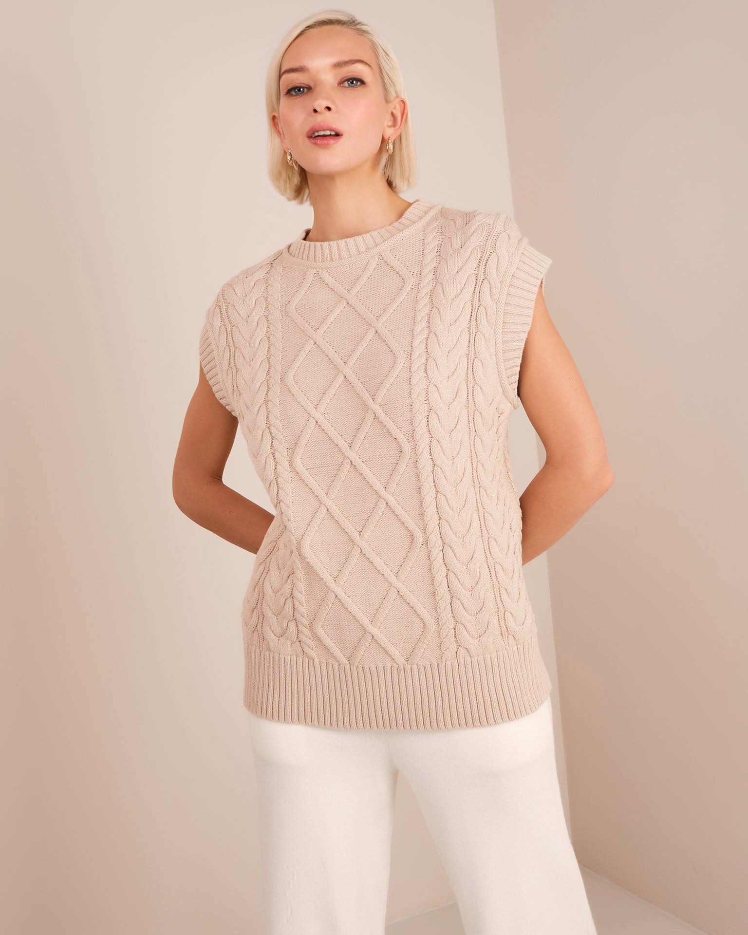 Sleeveless Jumper, Beige — photo 4