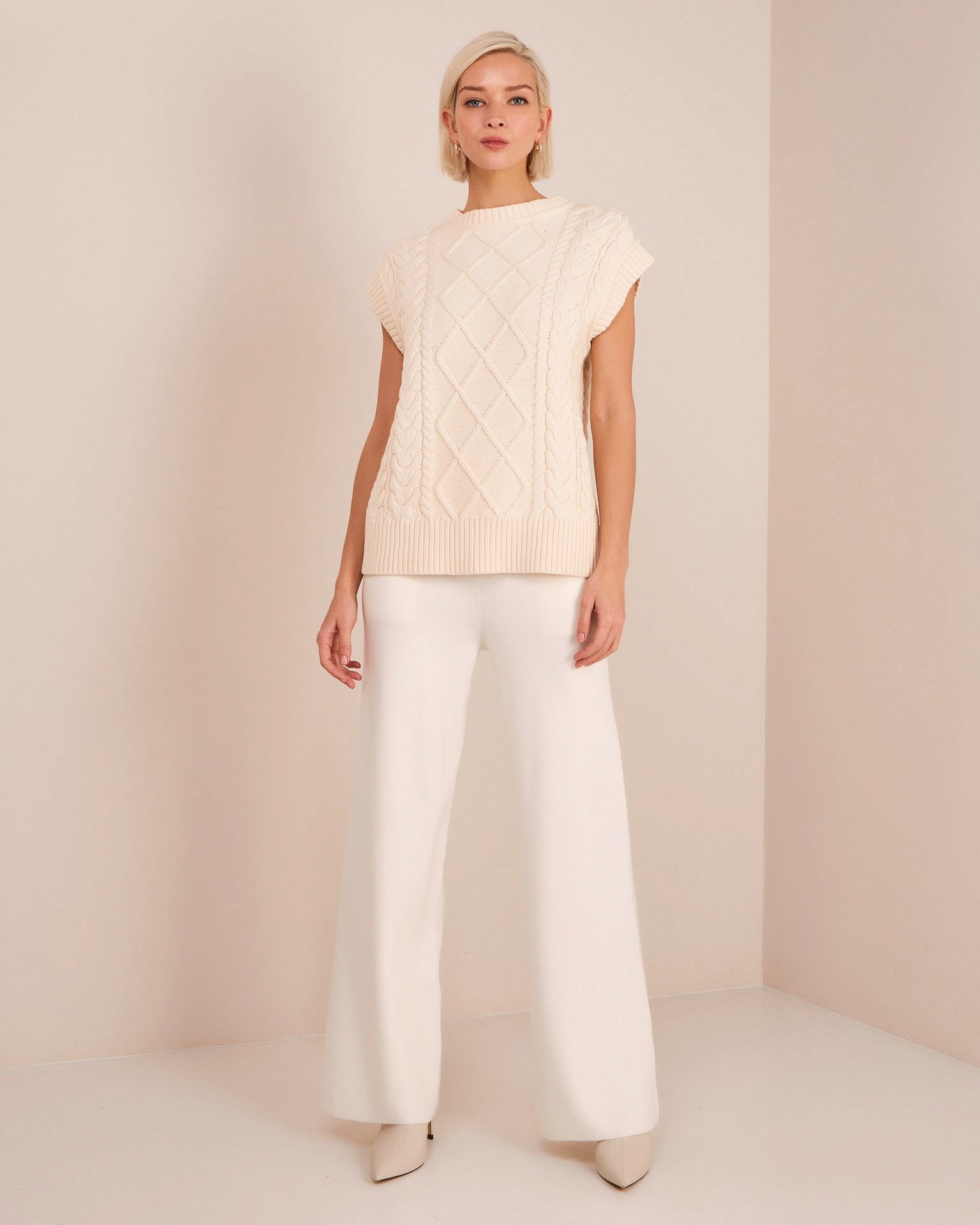 Sleeveless jumper, Milky — photo 3