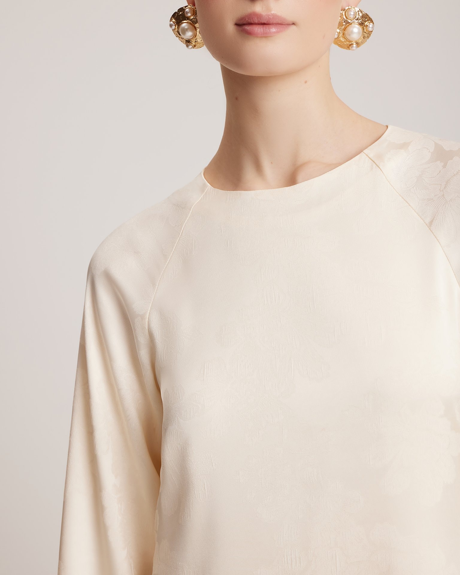 Open-back dress, Milky — photo 7