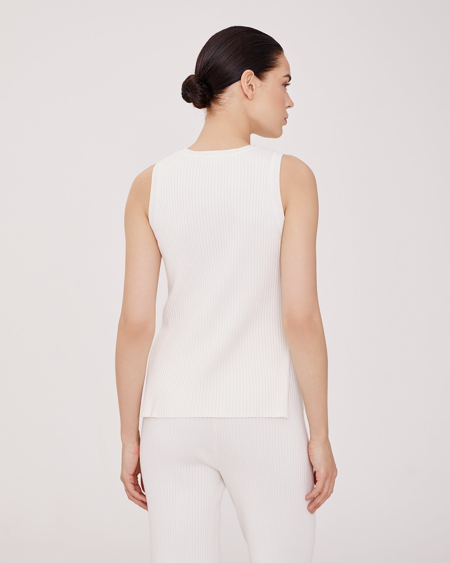 White spaghetti strap top, Milky — photo 4