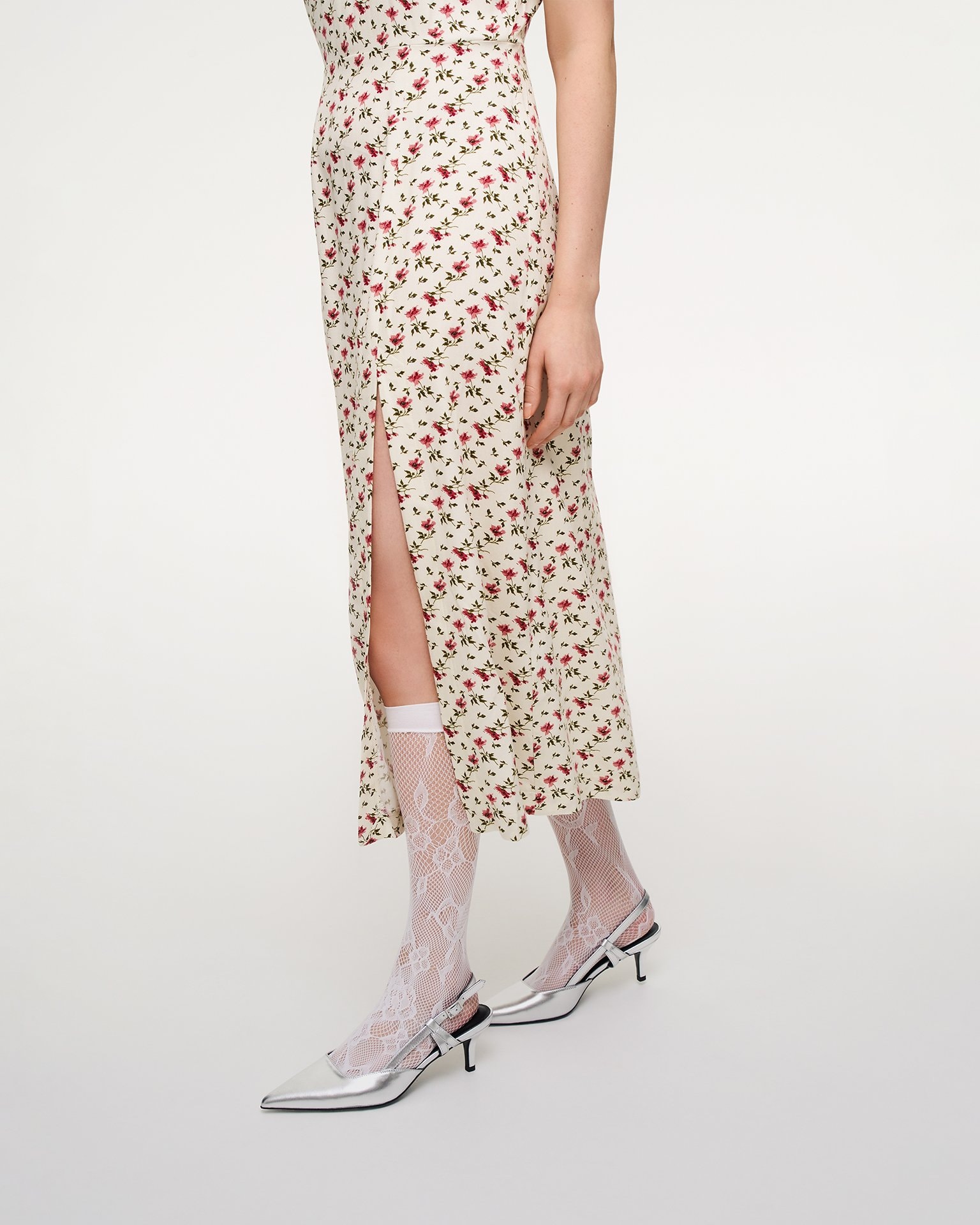 Silver slingback pumps, Silver — photo 4