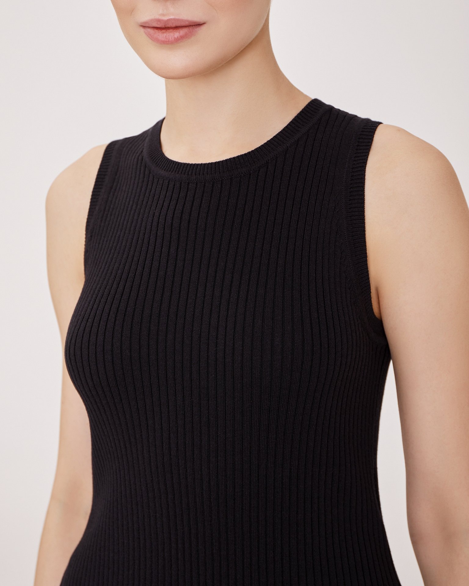 Sleeveless top, Black — photo 7