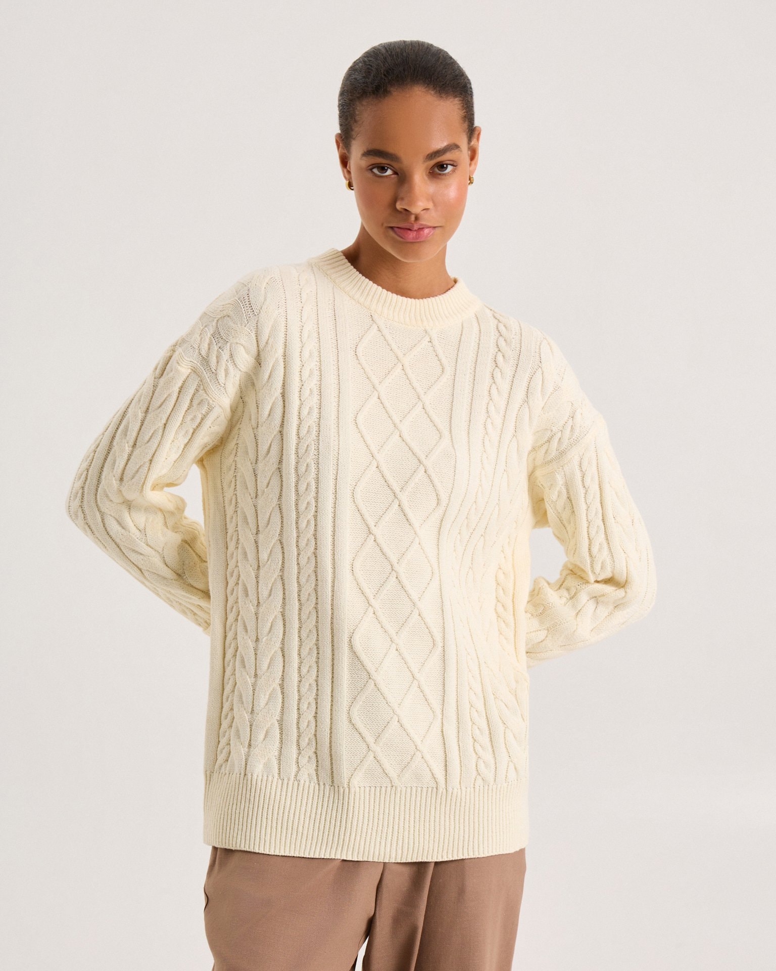 Textured jumper in cream, Milk — photo 3