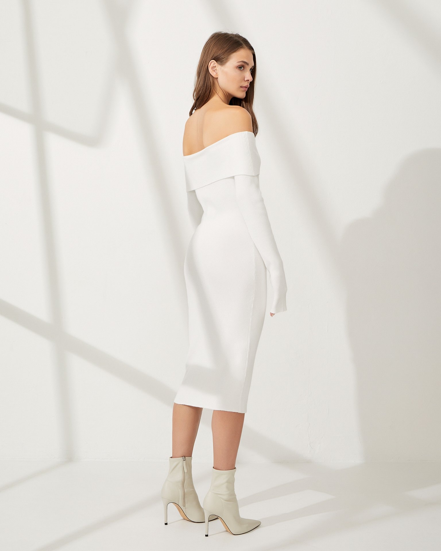 White fitted dress, White — photo 3
