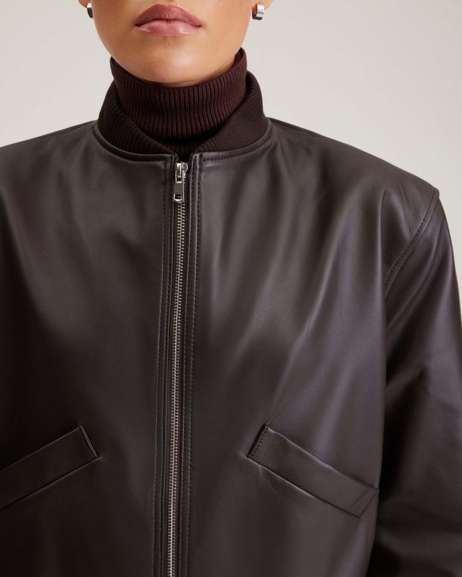 A chocolate leather bomber jacket, Brown — photo 8