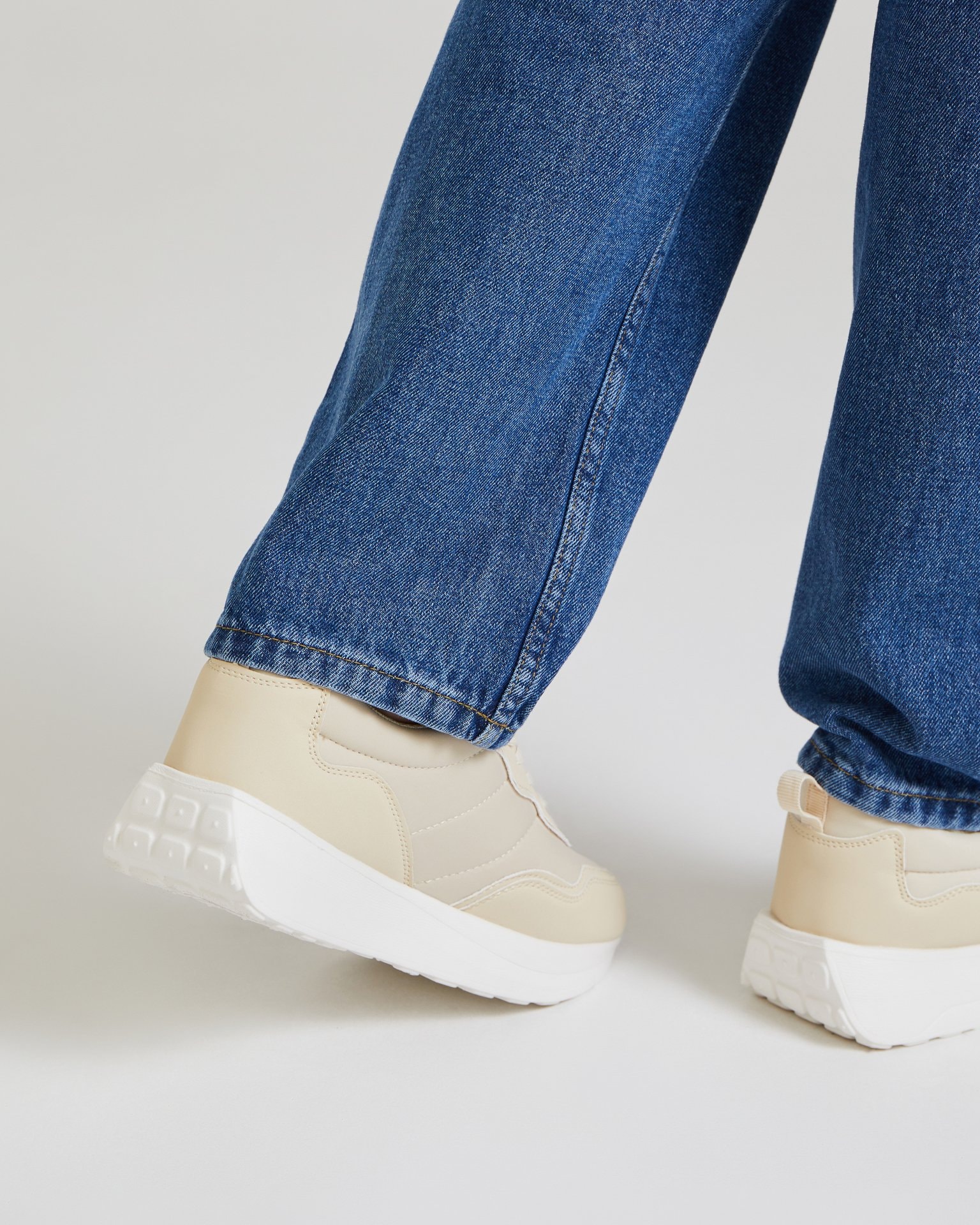 Beige trainers, Beige — photo 4