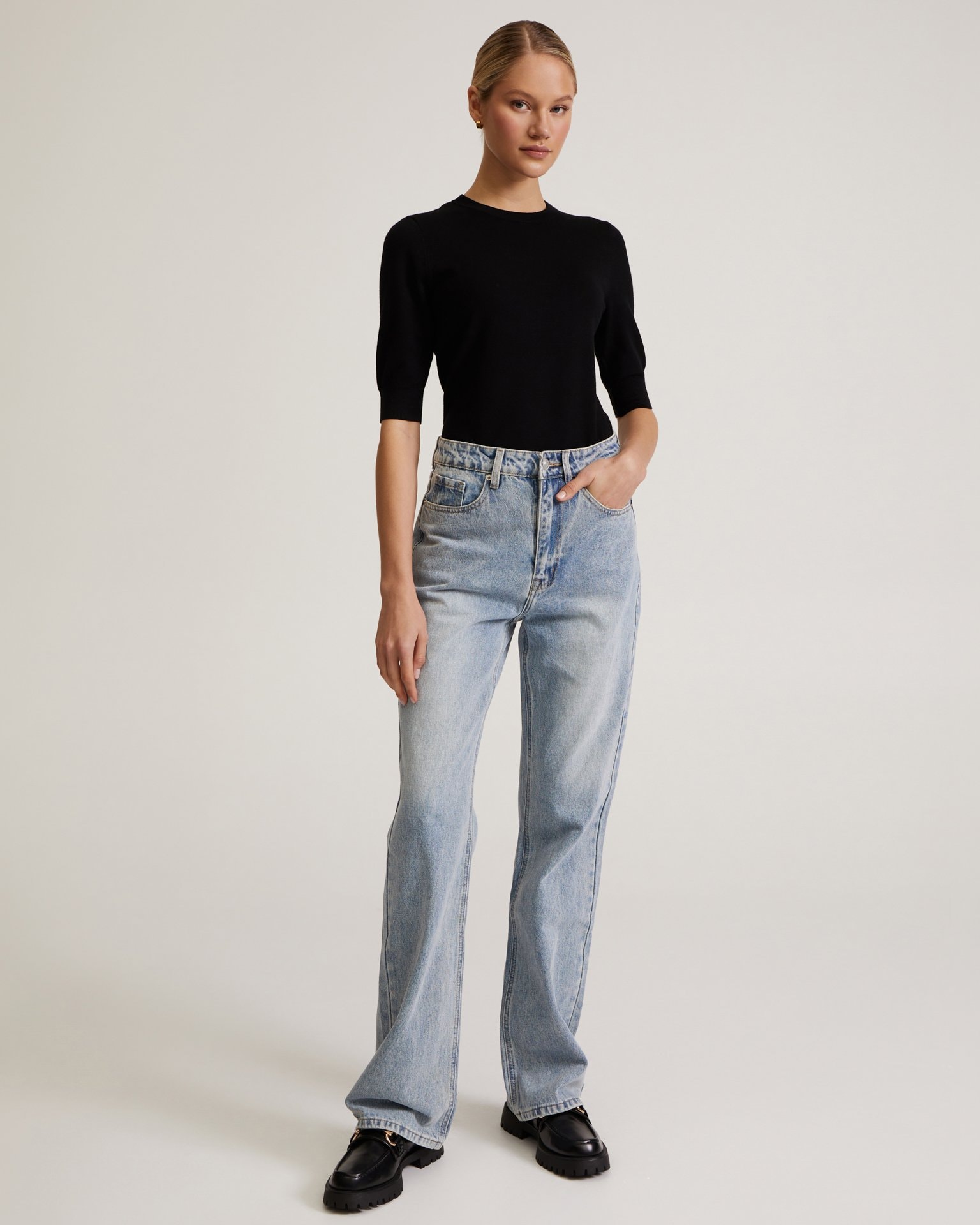 Distressed jeans, Sky blue — photo 4
