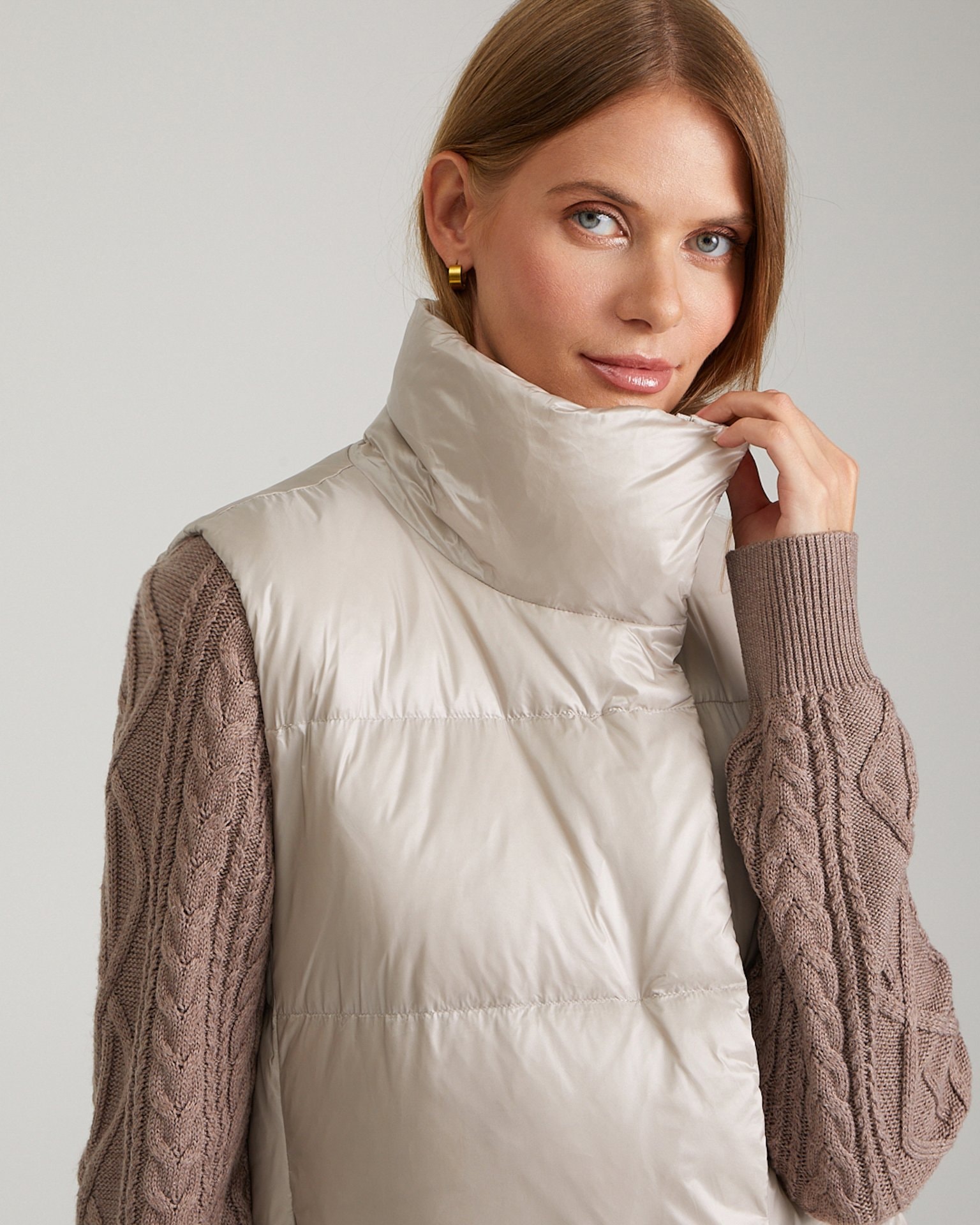 Insulated waistcoat with a stand-up collar, Beige — photo 7