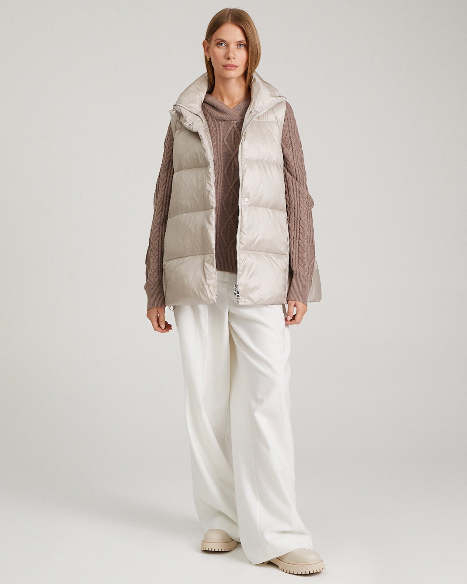 Insulated waistcoat with a stand-up collar, Beige — photo 4