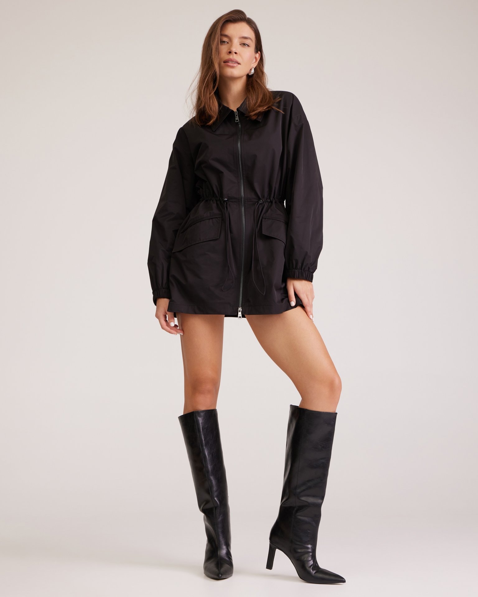 Trench coat in black, Black — photo 8