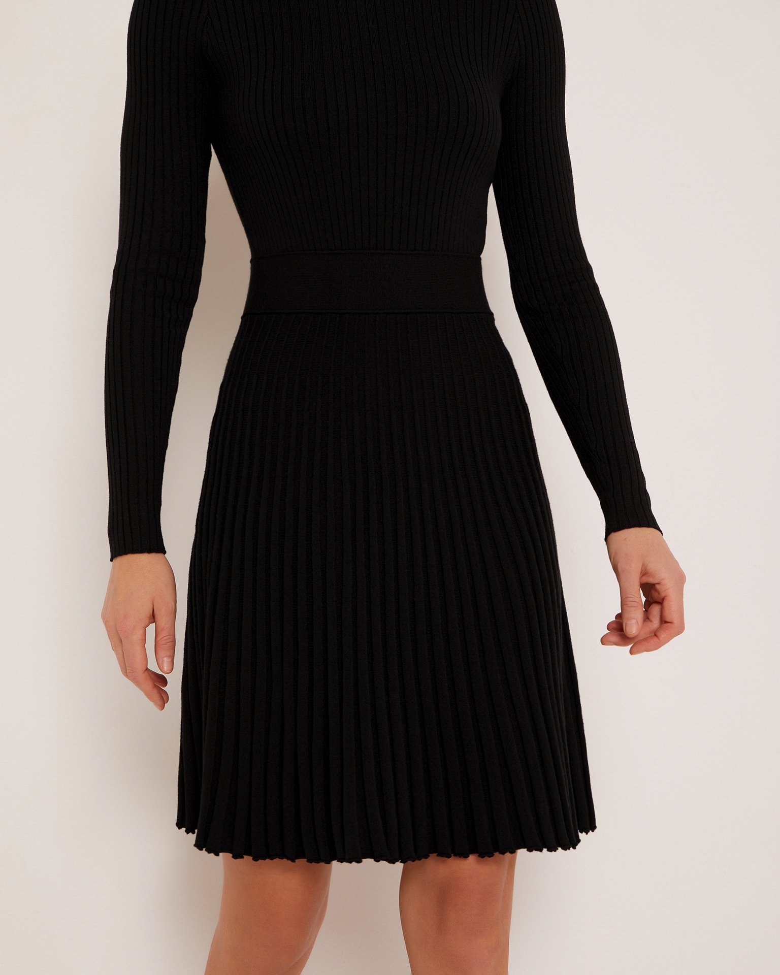 Pleated dress, Black — photo 6