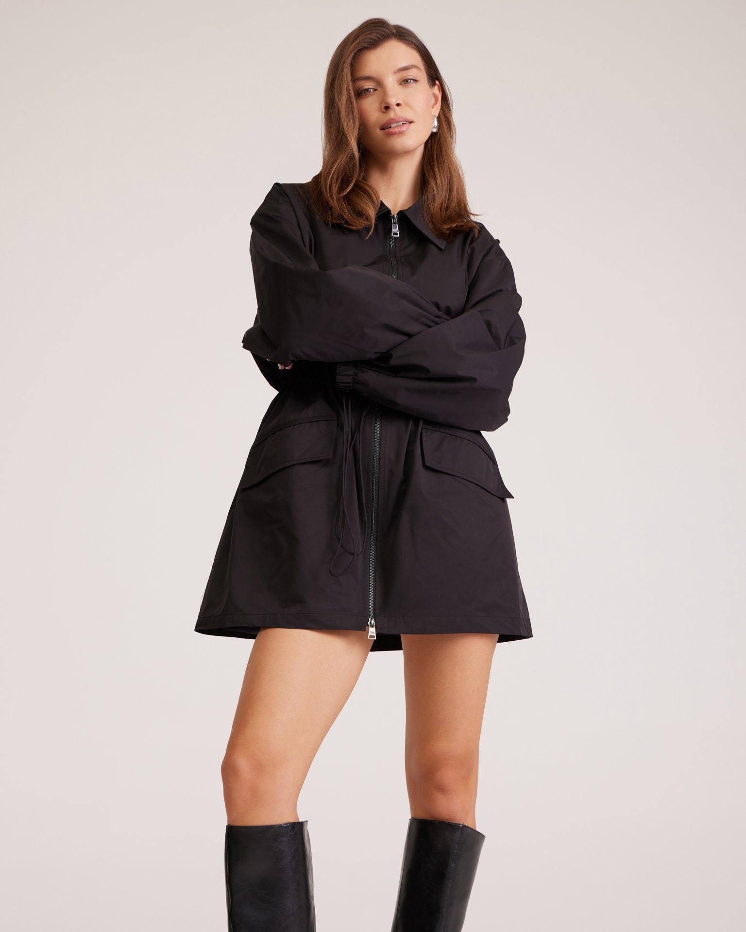 Trench coat in black, Black — photo 9