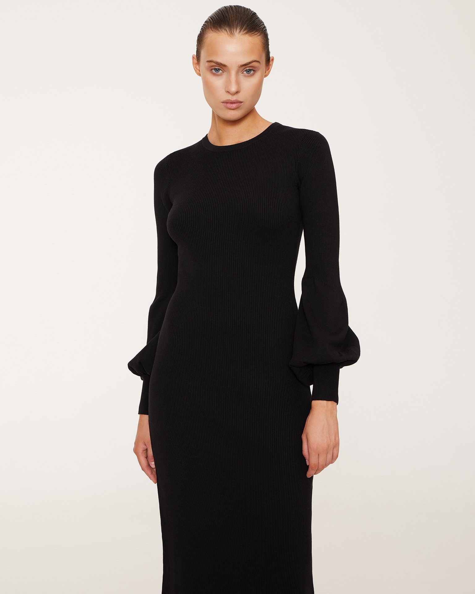 Fitted midi dress in black, Black — photo 4
