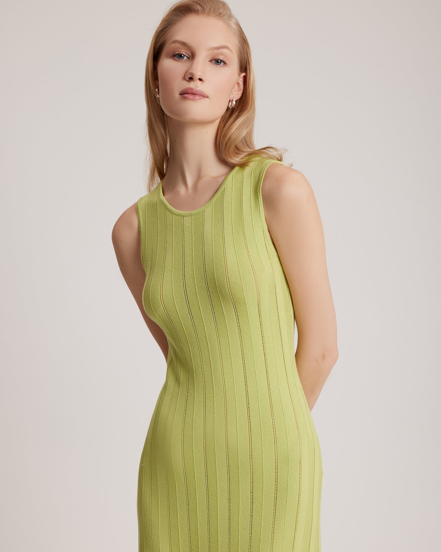 Green Dress, Green — photo 5