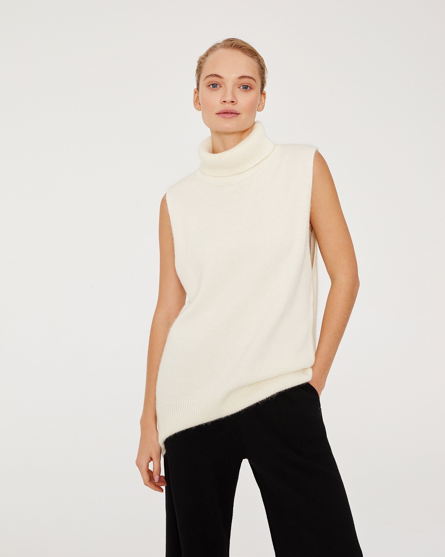 Wool and cashmere jumper, White