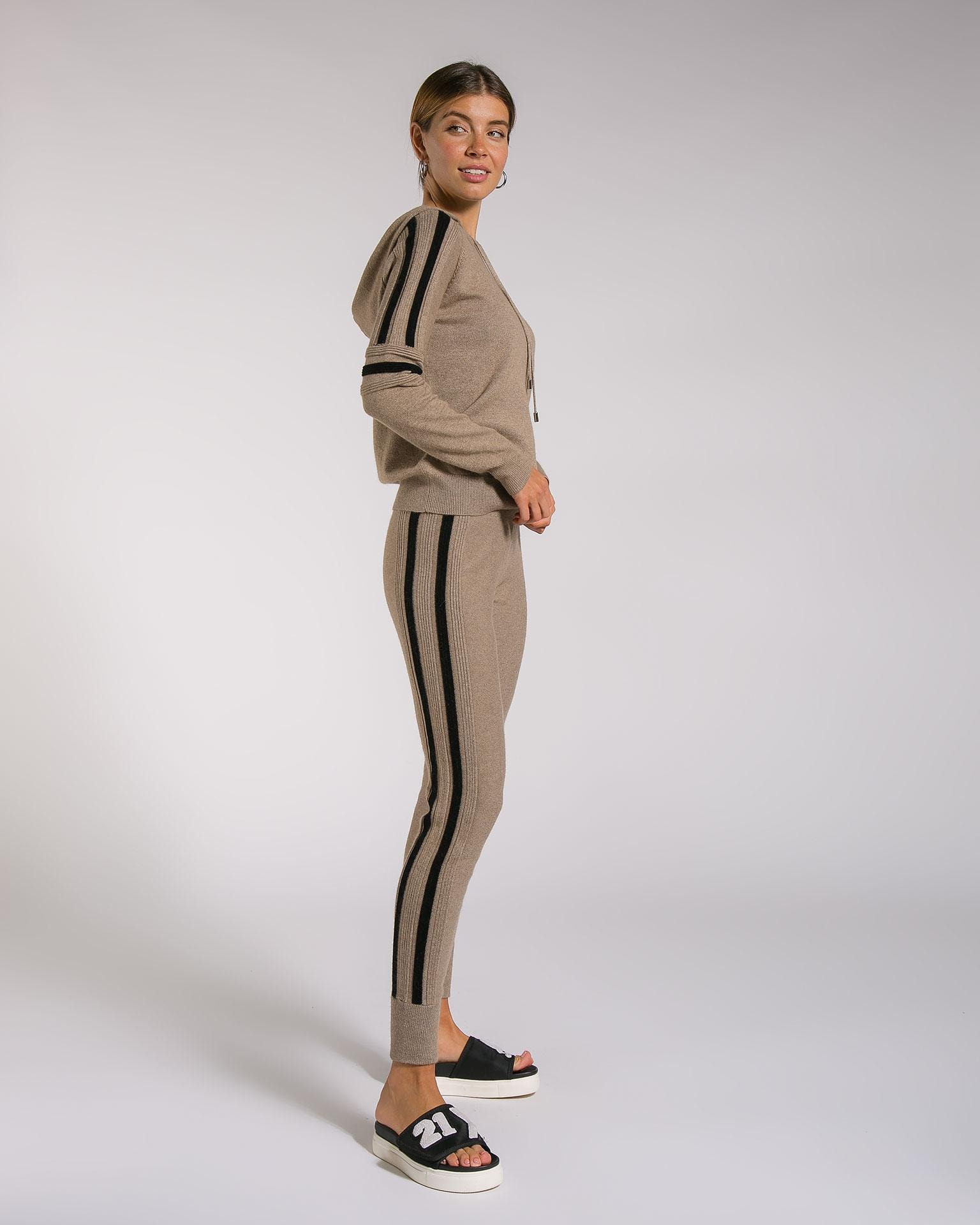 Casual-style trouser suit with contrasting stripes, Brown — photo 3