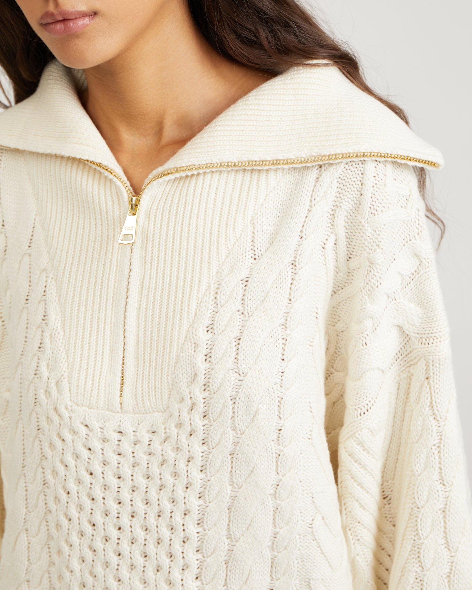 Milk-coloured sweater with zip collar, Milky — photo 10