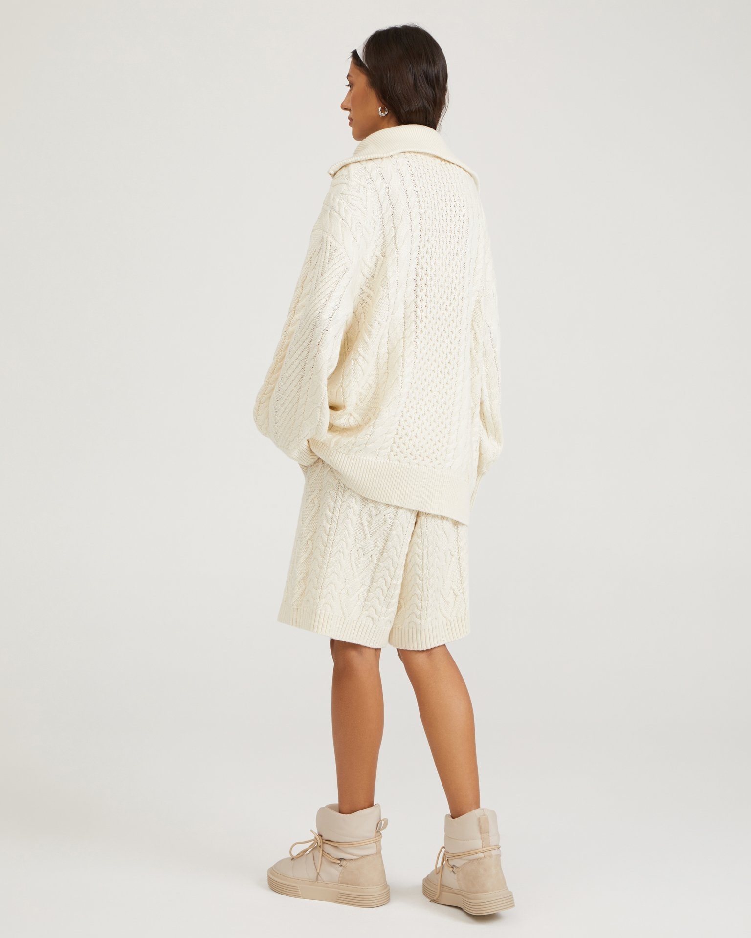 Milk-coloured sweater with zip collar, Milky — photo 5