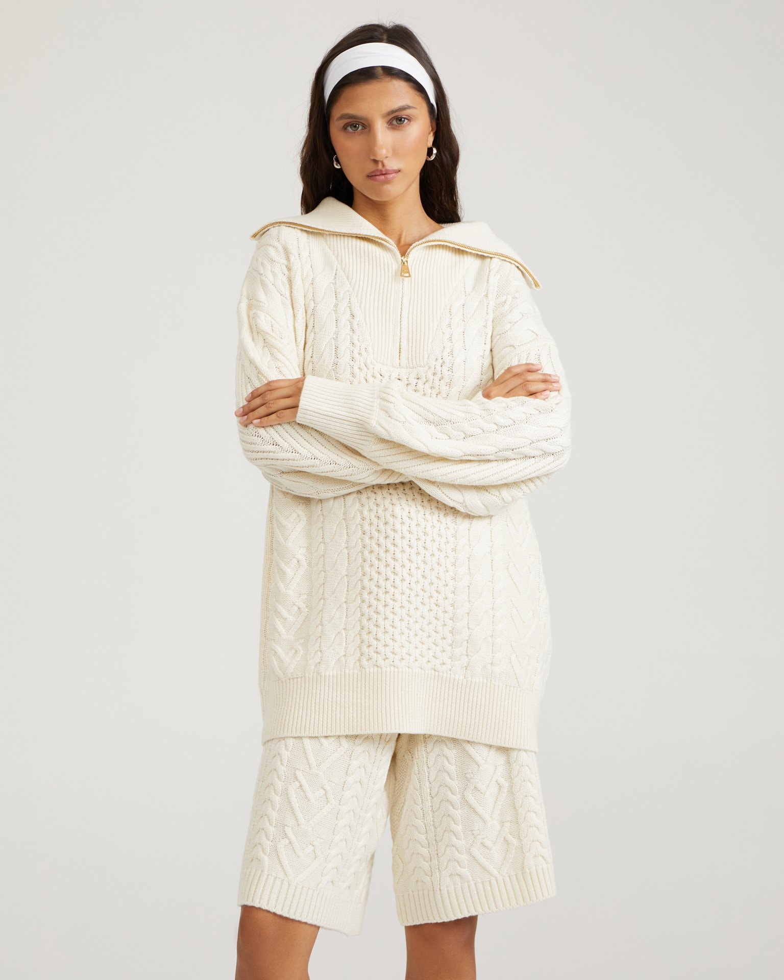 Milk-coloured sweater with zip collar, Milky — photo 9