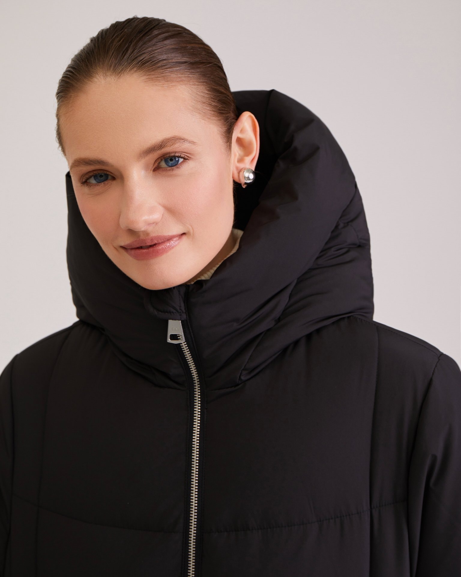 Longline black puffer coat, Black — photo 7