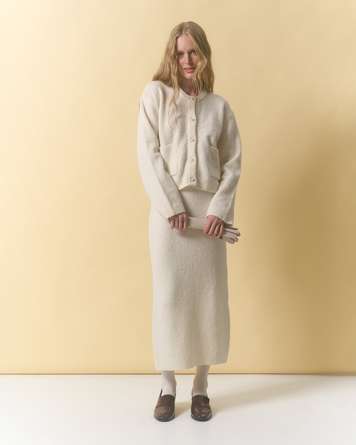 Oversized cardigan, Milk
