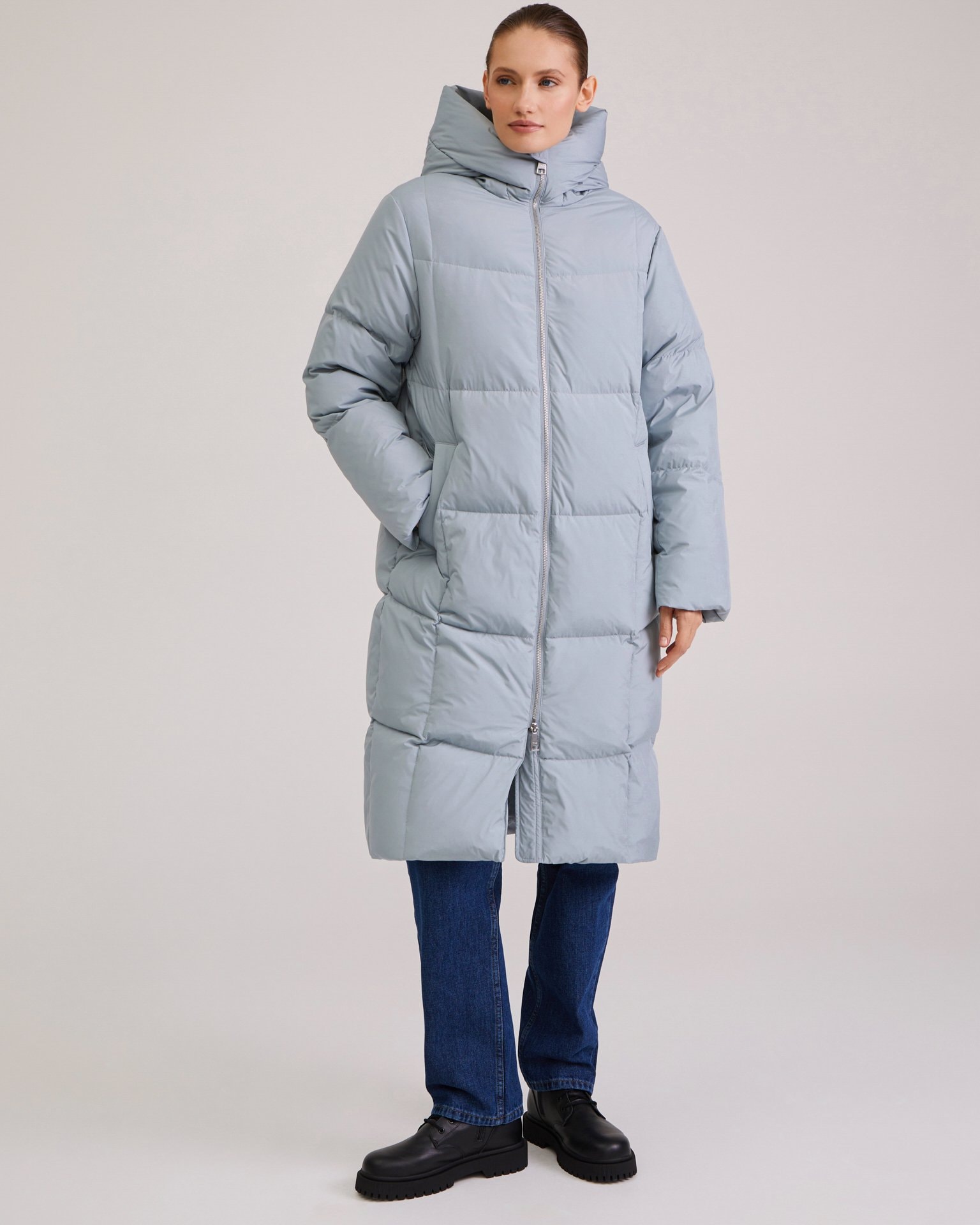 Longline down jacket in grey-blue, Grey