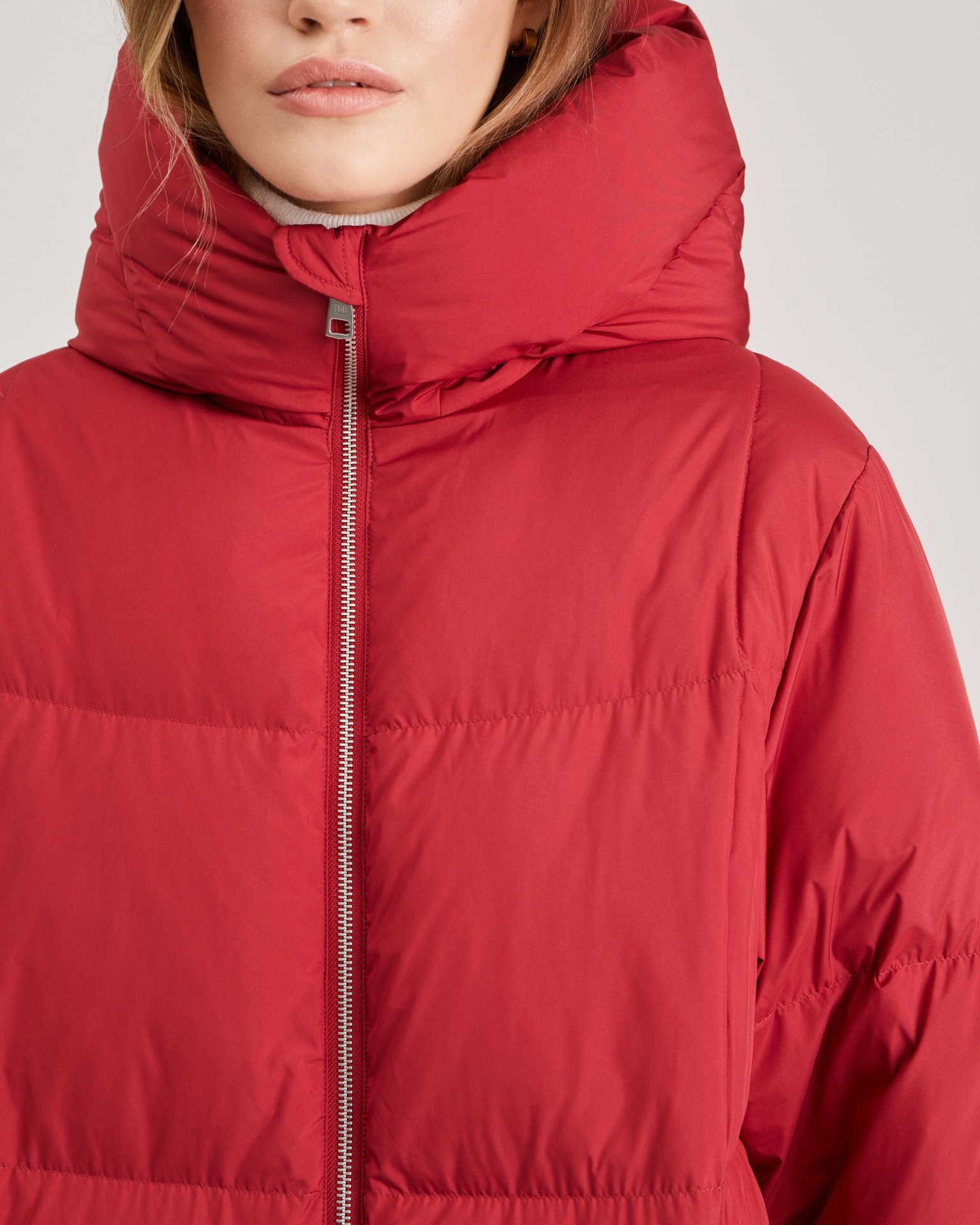 Long padded coat in marsala, Marsala — photo 9