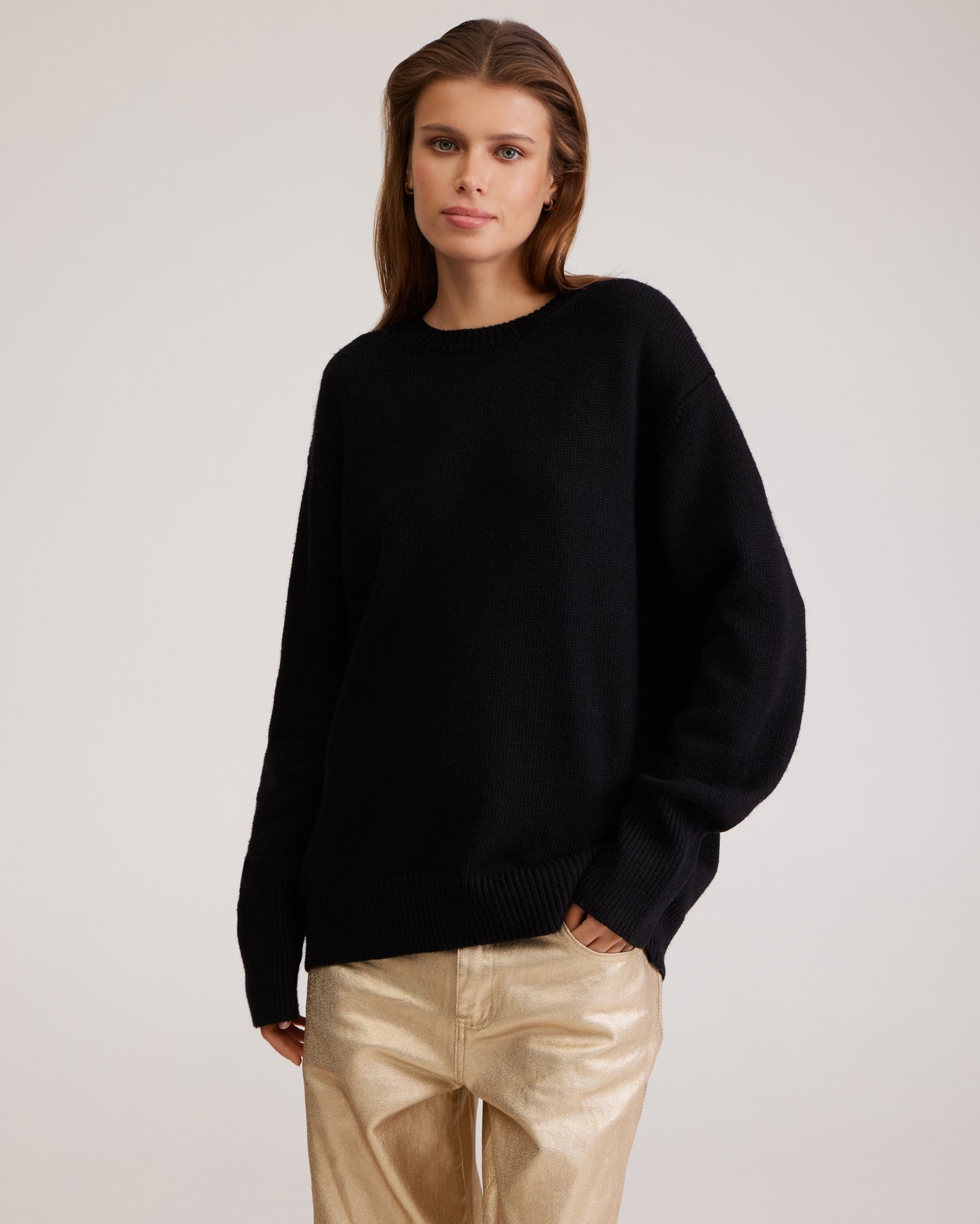 Oversize jumper in black, Black — photo 4