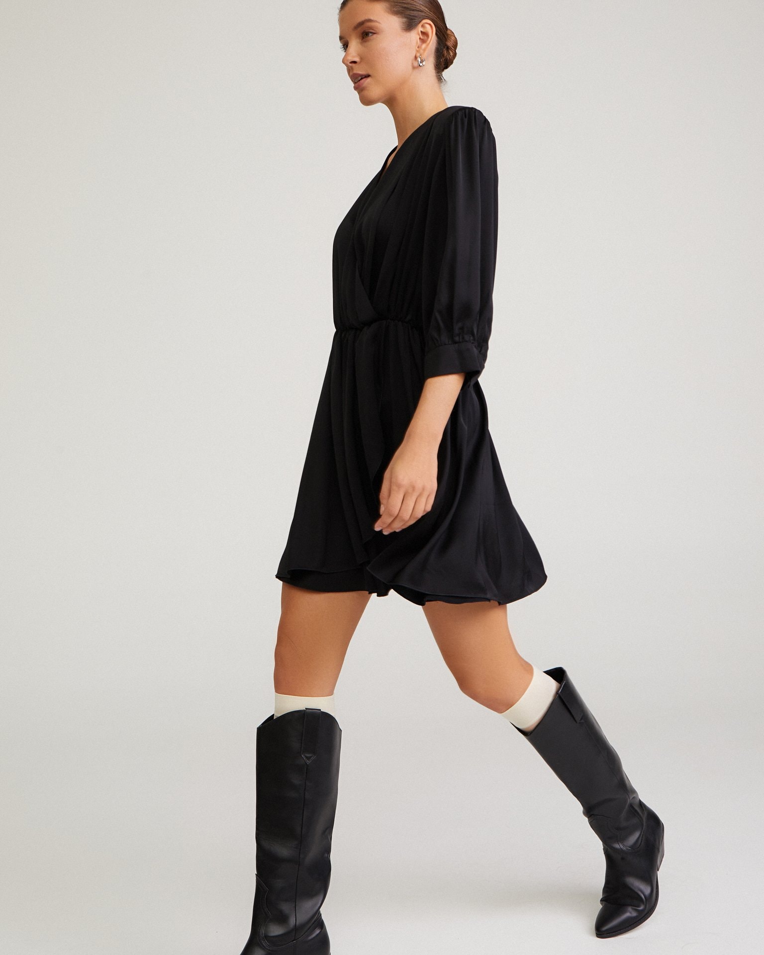 Long-sleeved mini dress, Black