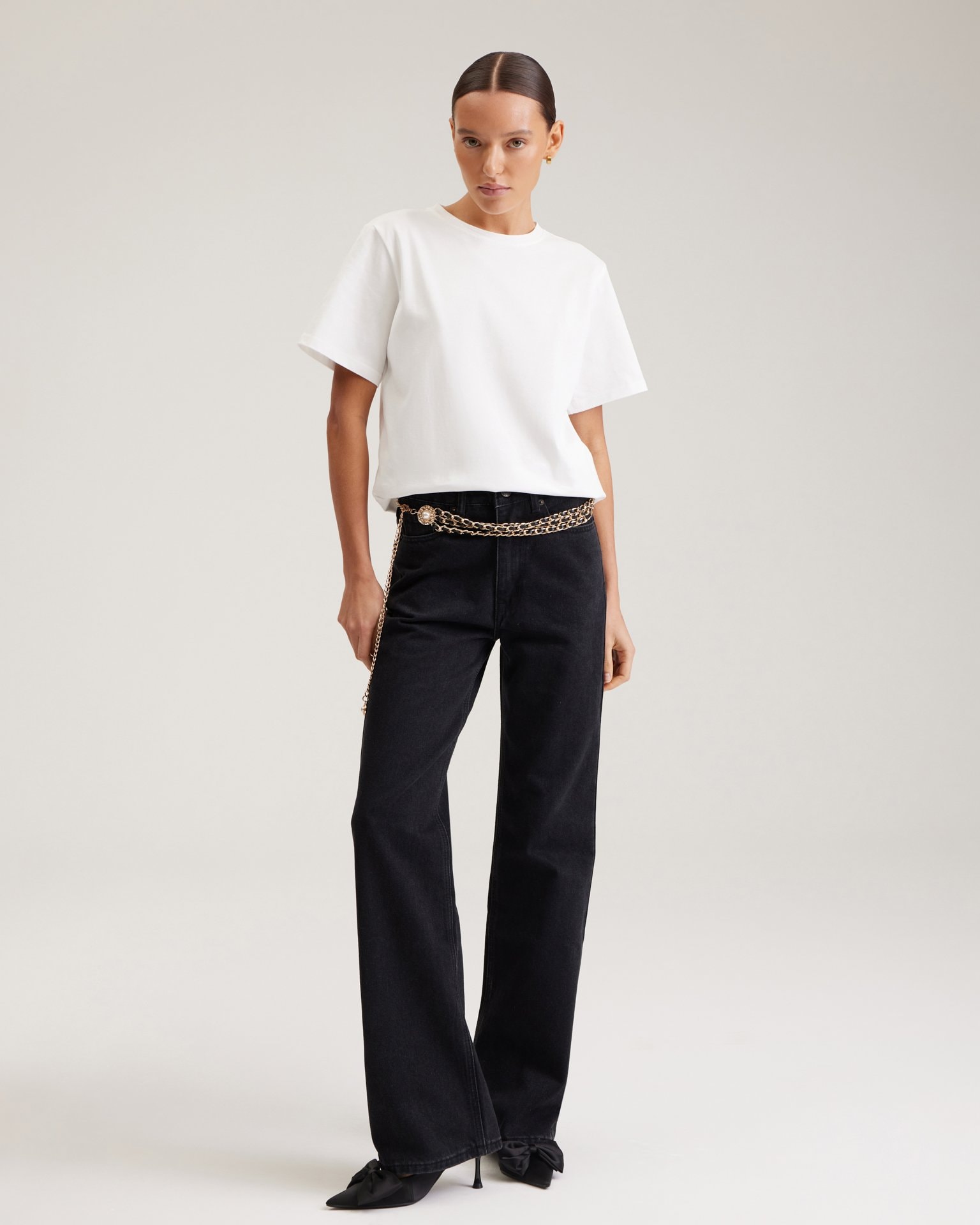 Basic white t-shirt, White