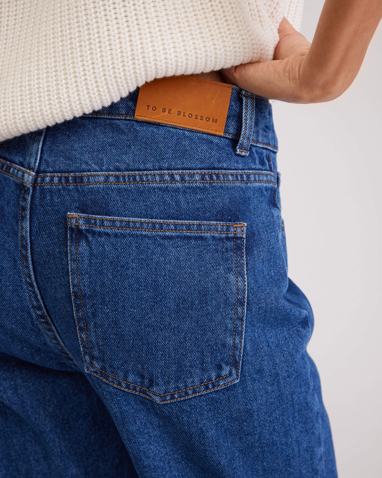 Straight blue jeans, Blue — photo 8