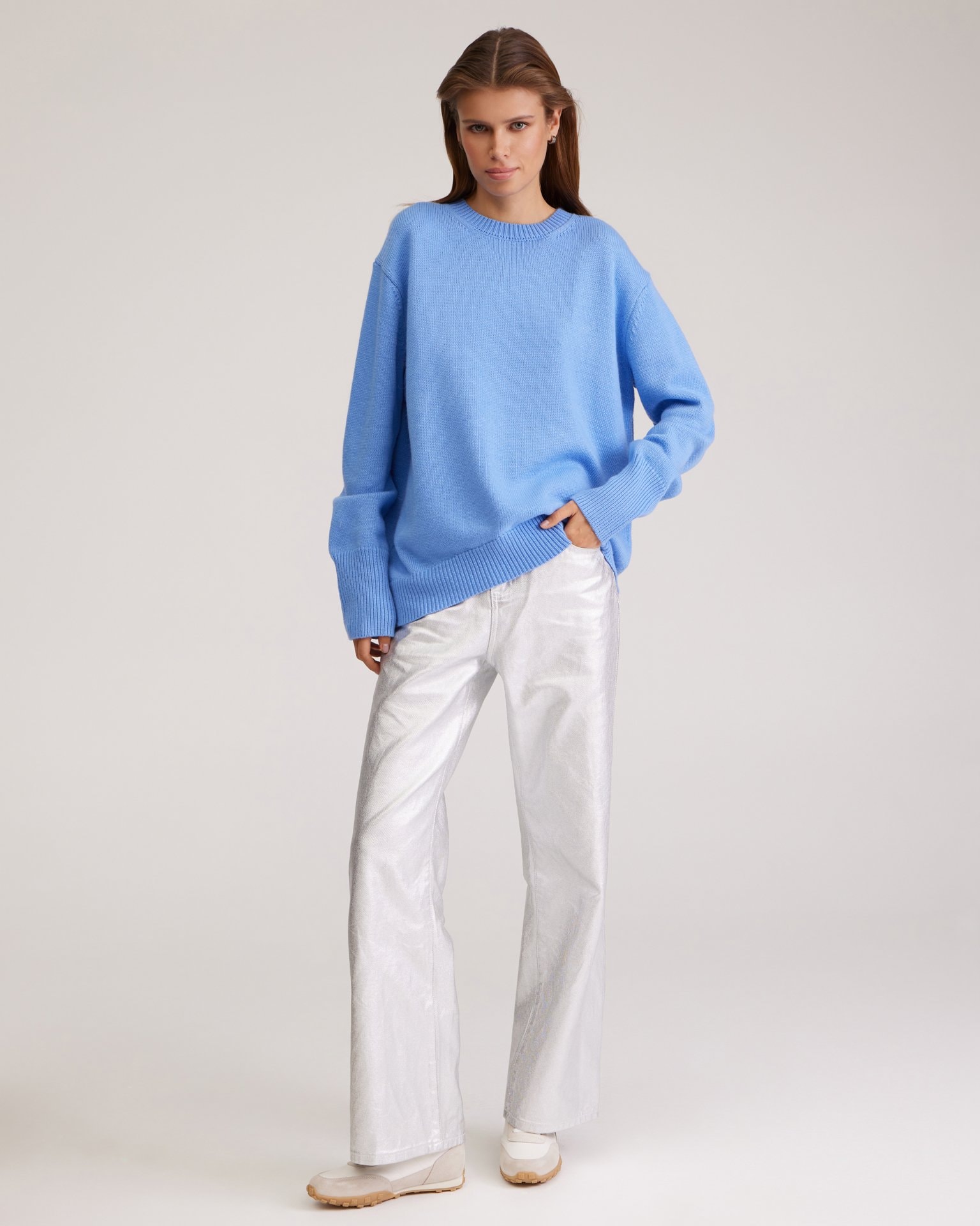 Oversize jumper in blue, Sky Blue — photo 4