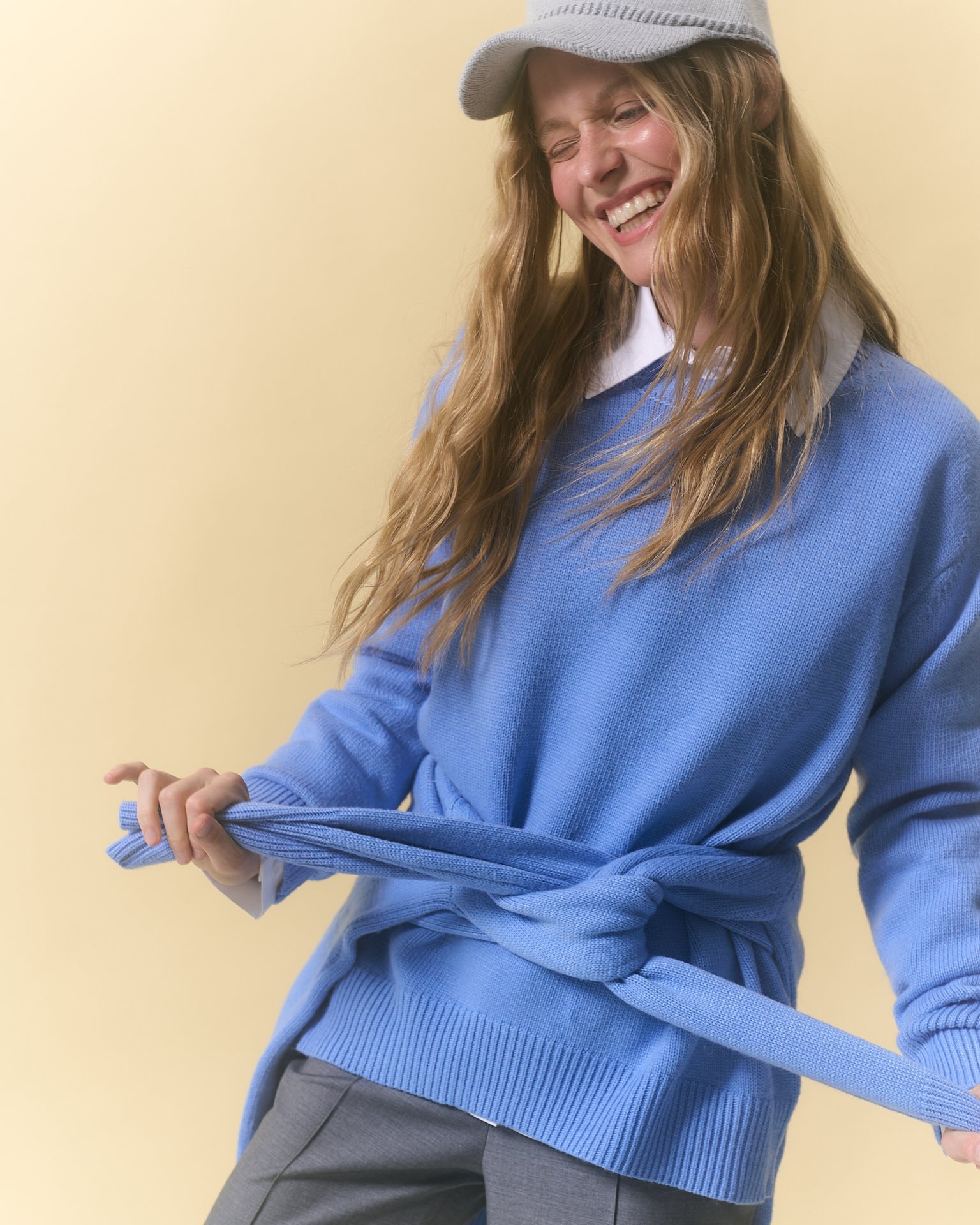 Oversize jumper in blue, Sky Blue — photo 3